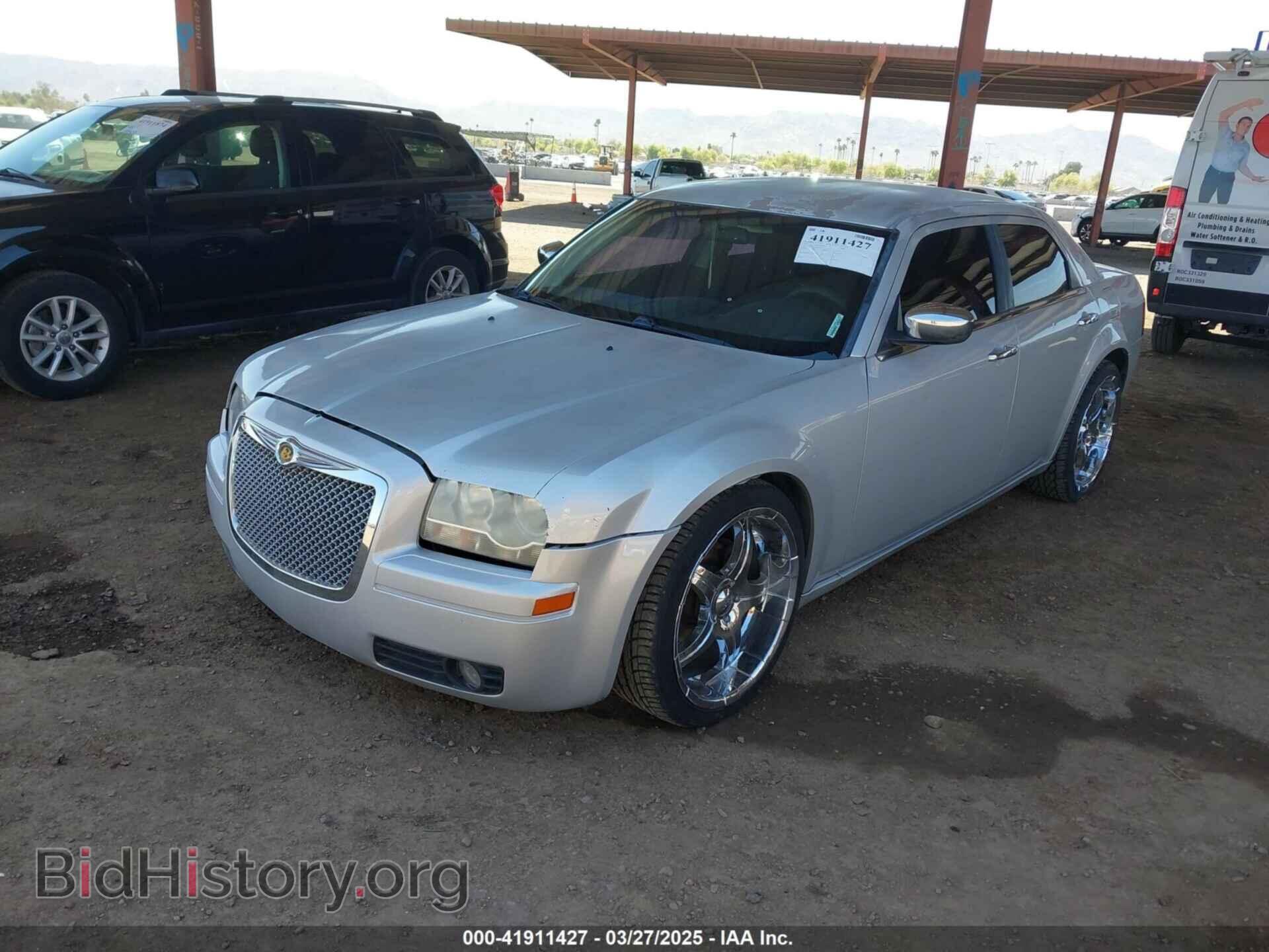 2010 CHRYSLER 300 - VIN: 2C3CA4CD6AH224777 - Фото 2