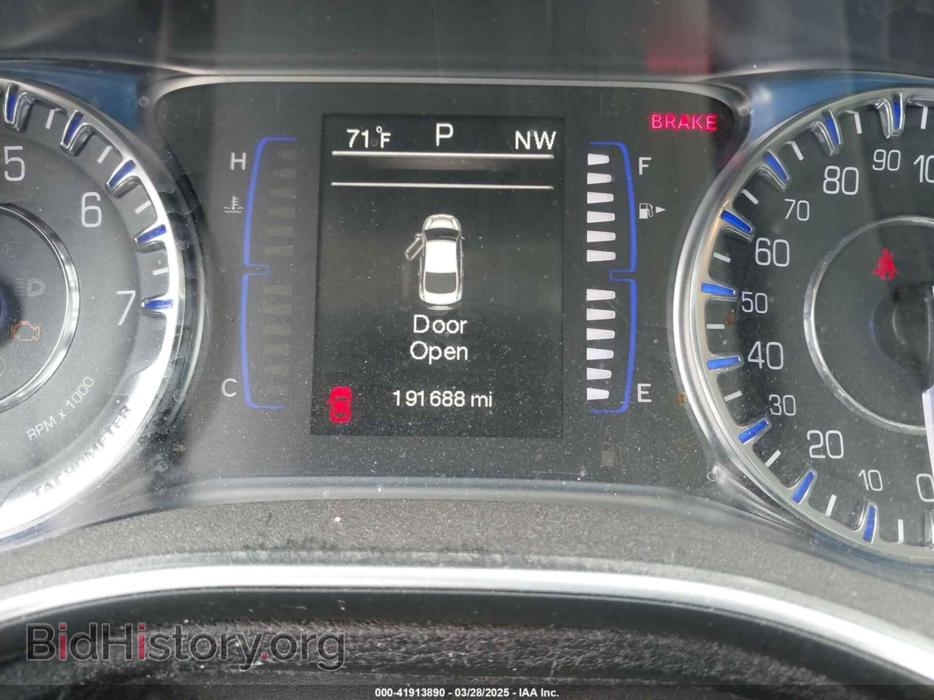 2015 CHRYSLER 200 - VIN: 1C3CCCAB5FN636046 - Фото 7