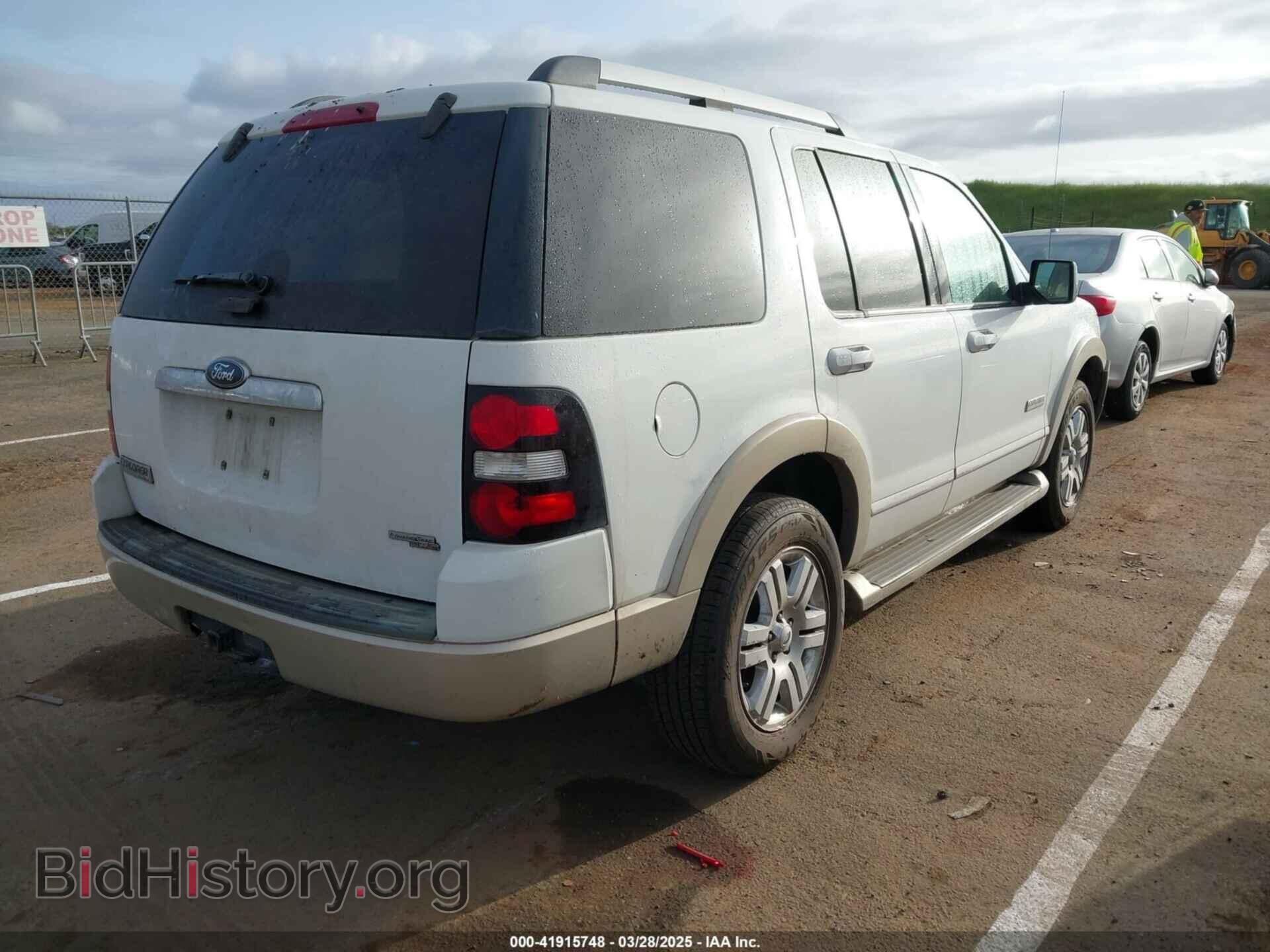 2007 FORD EXPLORER - VIN: 1FMEU64E77UB17558 - Фото 4