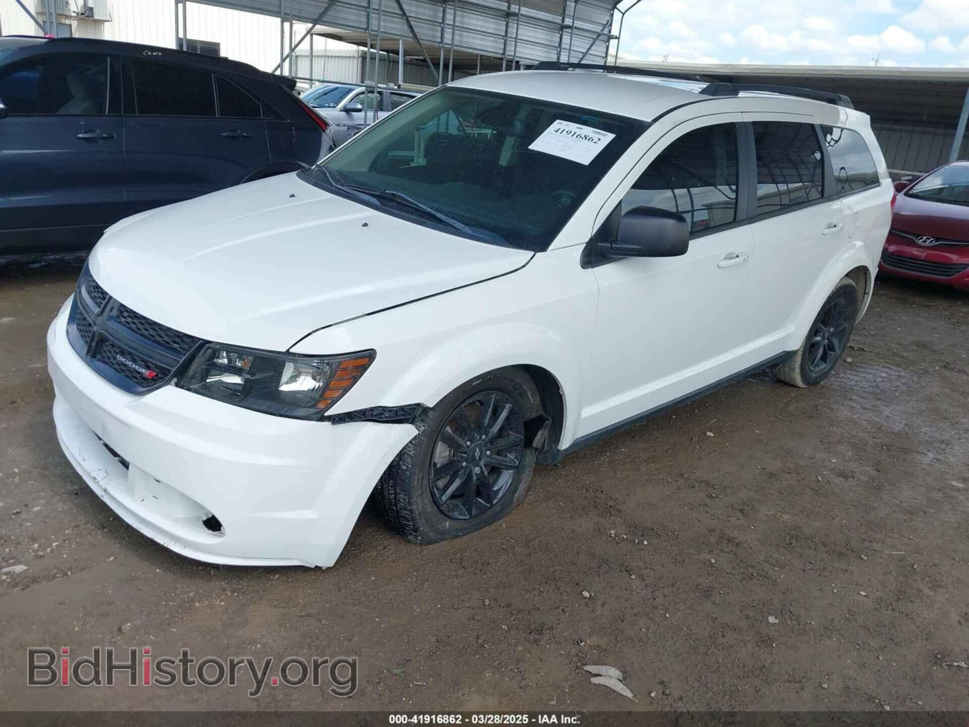 2020 DODGE JOURNEY - VIN: 3C4PDCAB2LT237150 - Фото 2