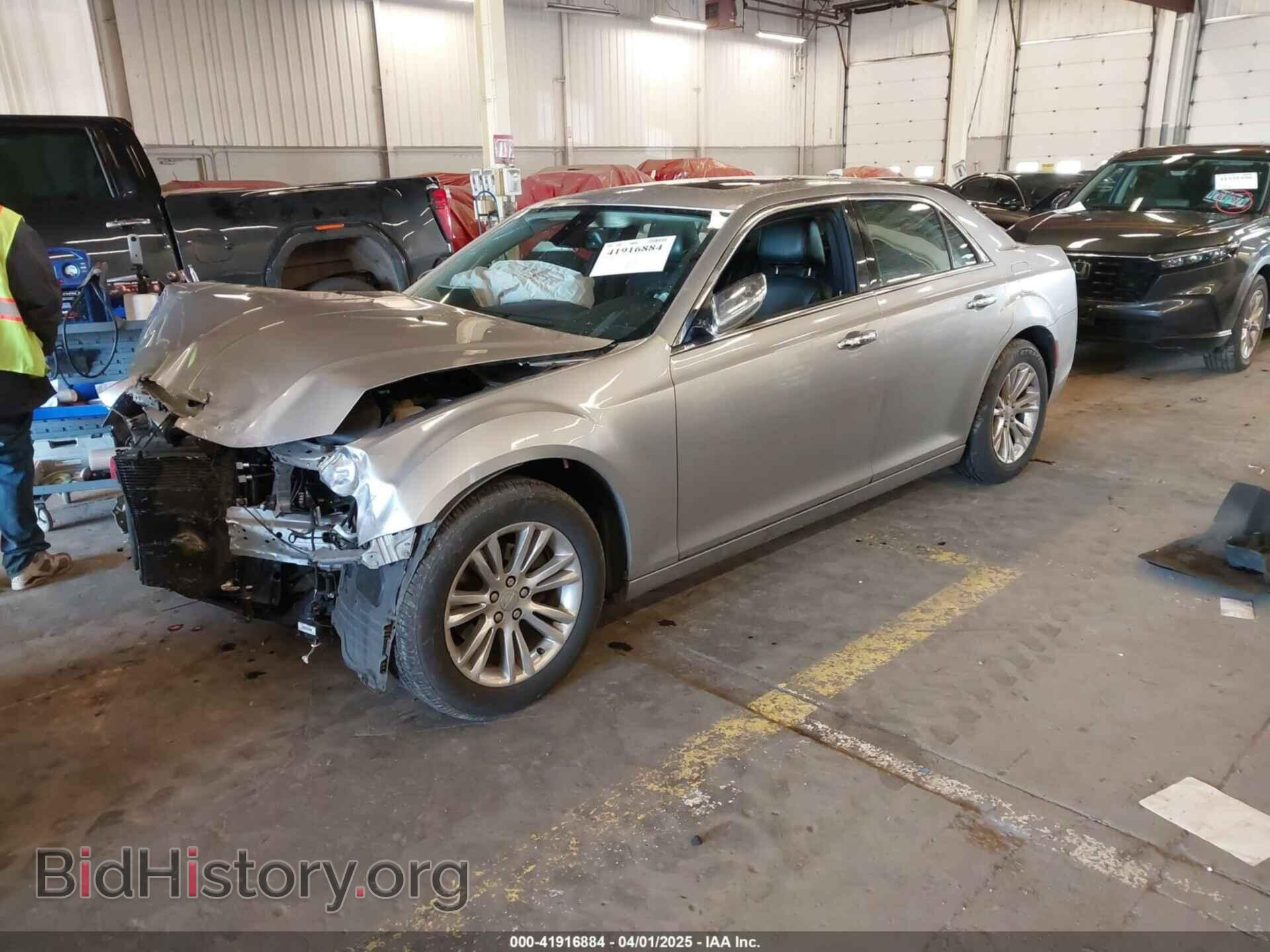 2016 CHRYSLER 300C - VIN: 2C3CCAEG2GH190295 - Фото 2