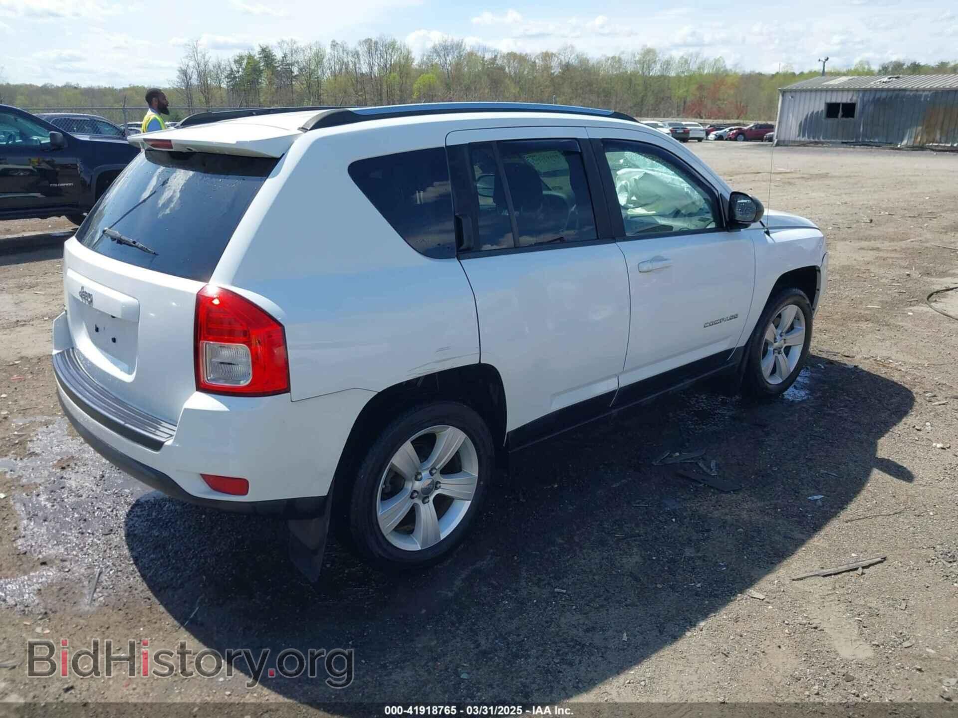 2012 JEEP COMPASS - VIN: 1C4NJDBB1CD588884 - Фото 4