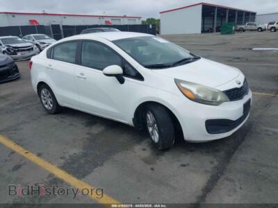 2013 Kia RIO LX, белый — VIN KNADM4A37D6186030, IAAI