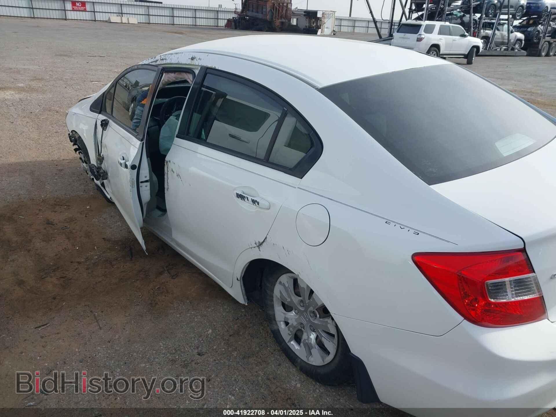 2012 HONDA CIVIC - VIN: 2HGFB2F51CH592514 - Фото 6