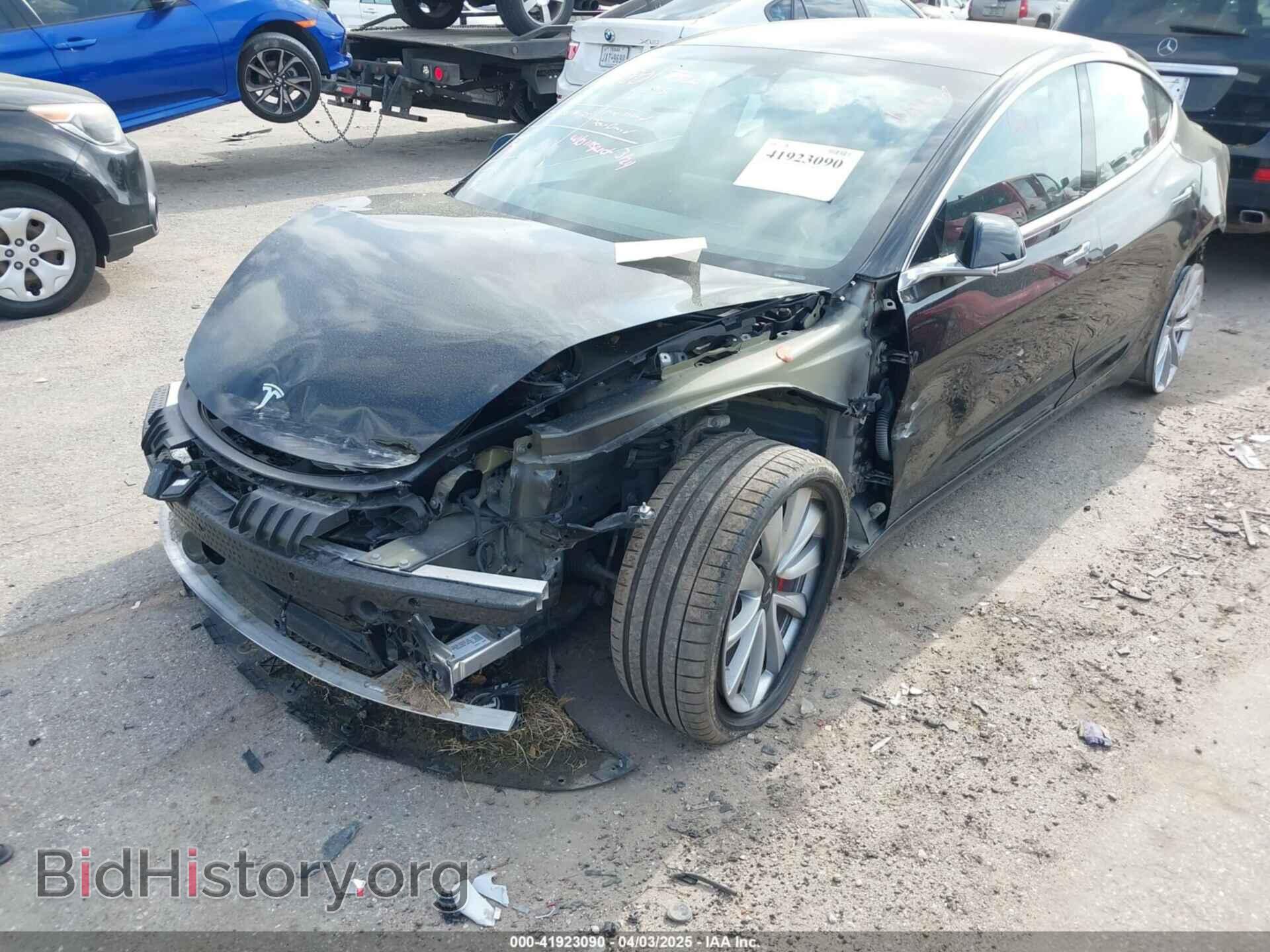 2018 TESLA MODEL 3 - VIN: 5YJ3E1EB2JF148250 - Photo 2