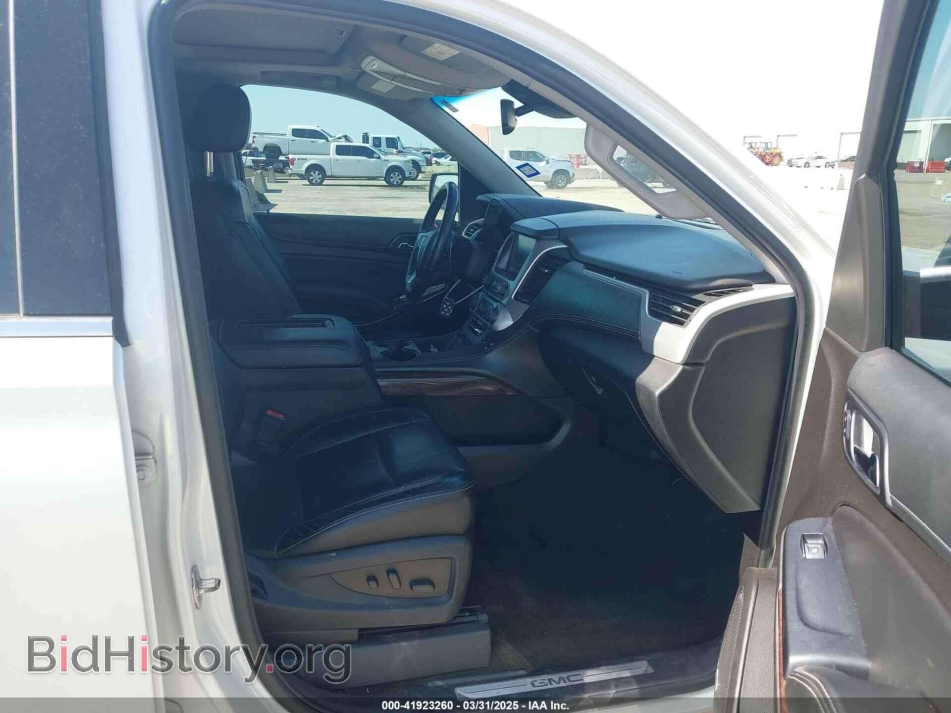 2017 GMC YUKON - VIN: 1GKS1BKC2HR378437 - Фото 5