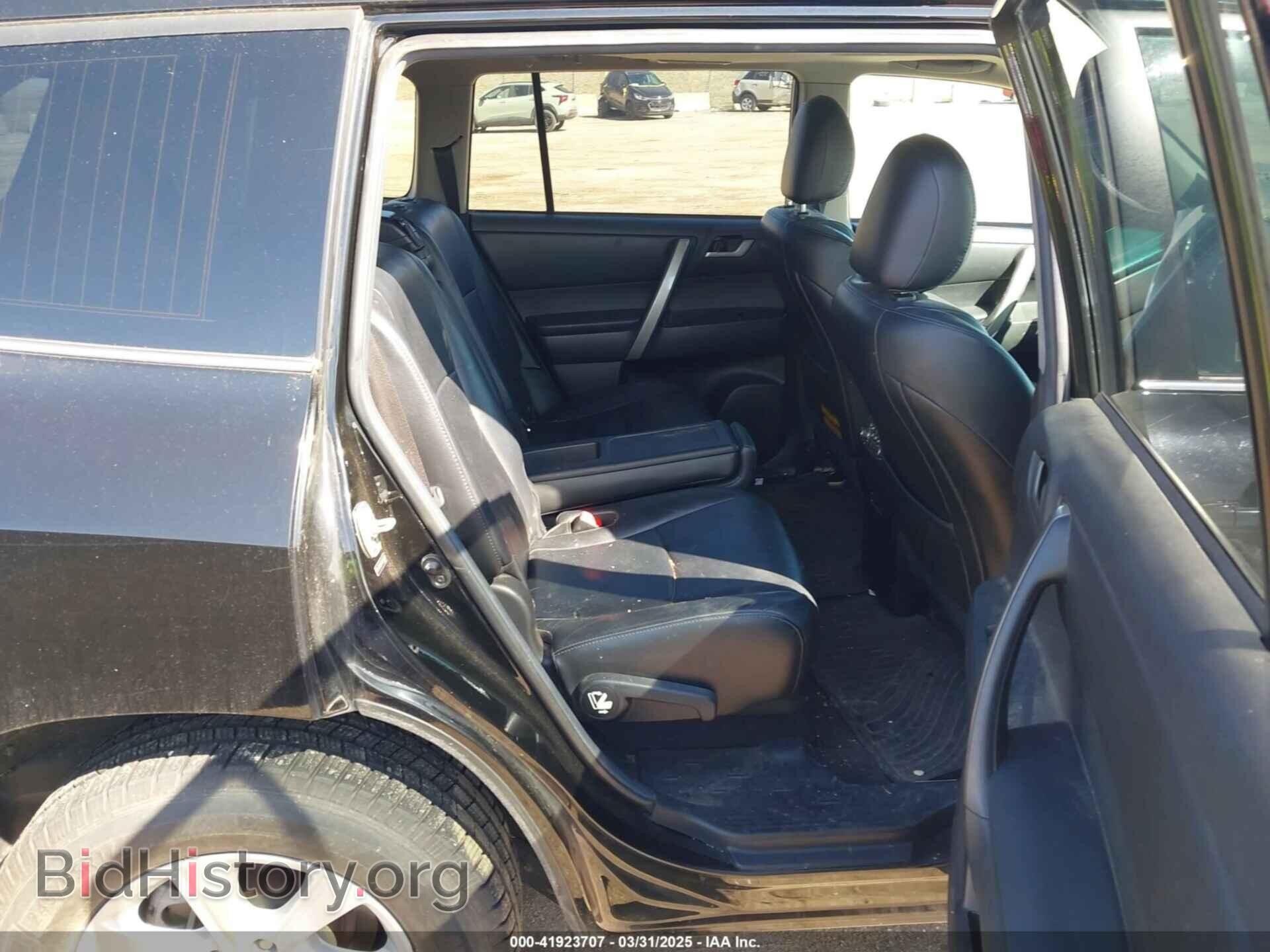 2013 TOYOTA HIGHLANDER - VIN: 5TDBK3EH8DS248082 - Фото 8