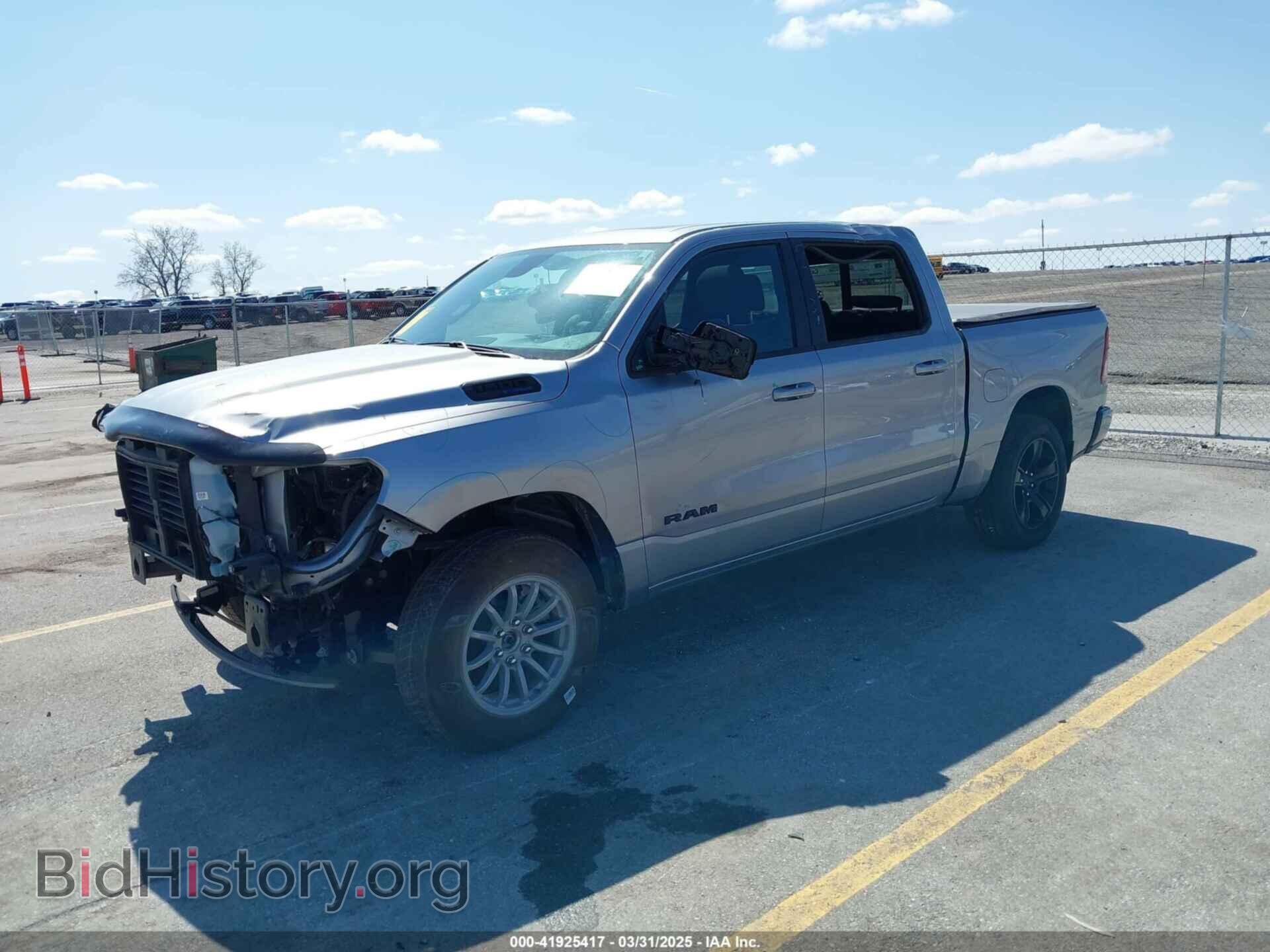 2021 RAM 1500 - VIN: 1C6SRFFT3MN588205 - Фото 2
