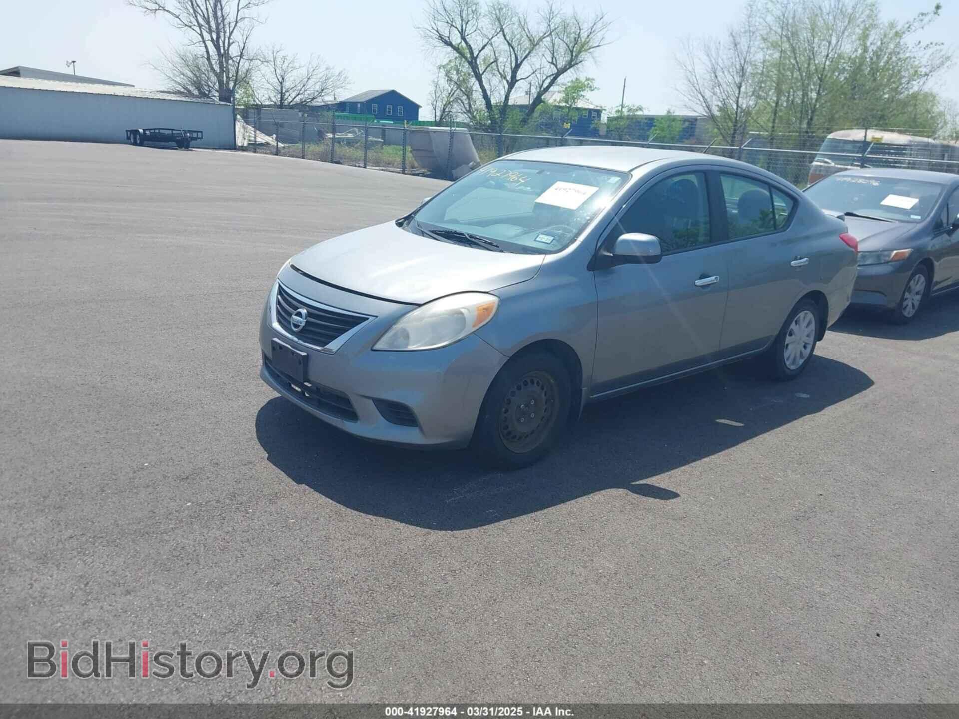 2013 NISSAN VERSA - VIN: 3N1CN7AP1DL852971 - Фото 2