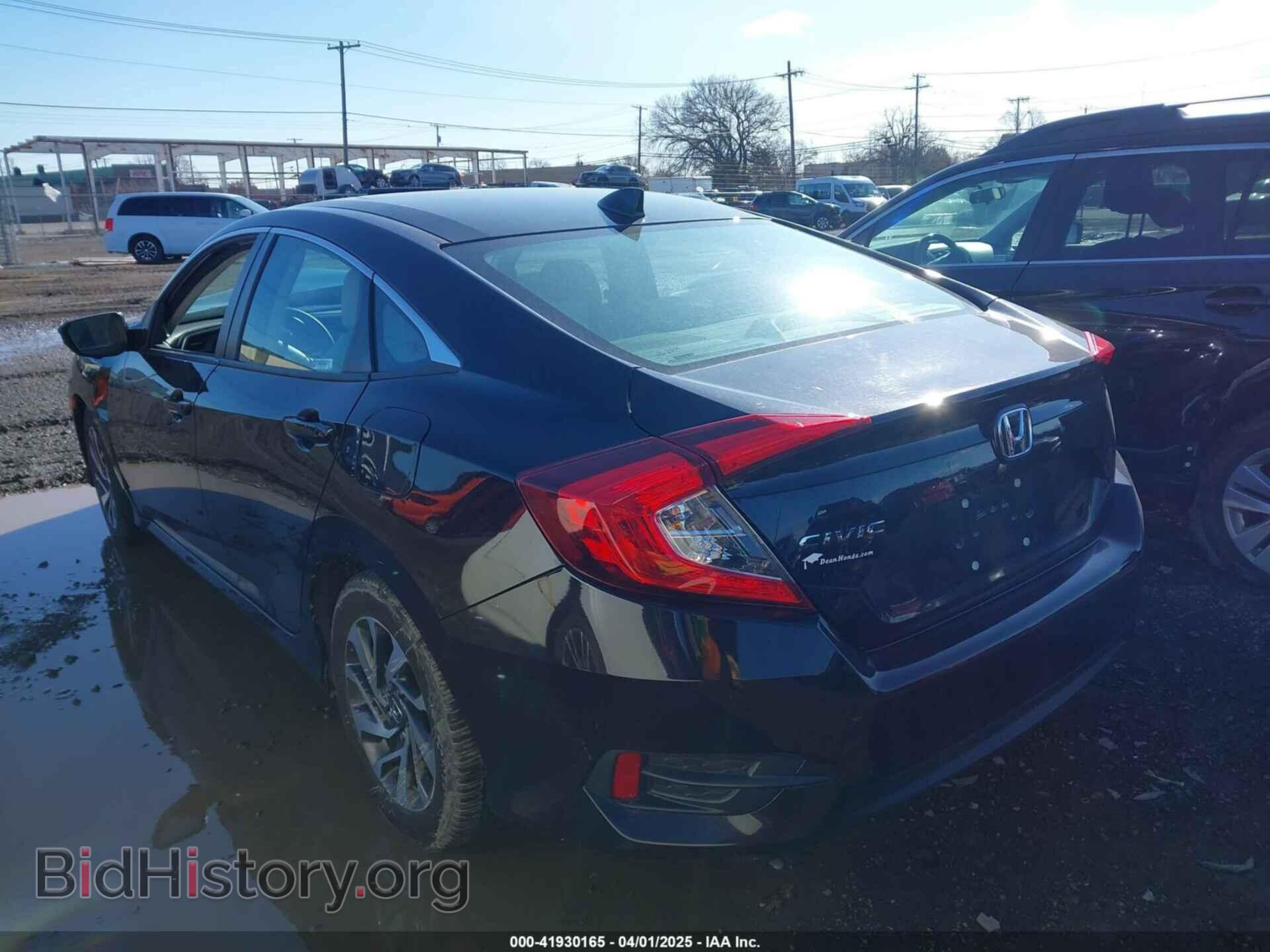 2017 HONDA CIVIC - VIN: 19XFC2F76HE205827 - Фото 3