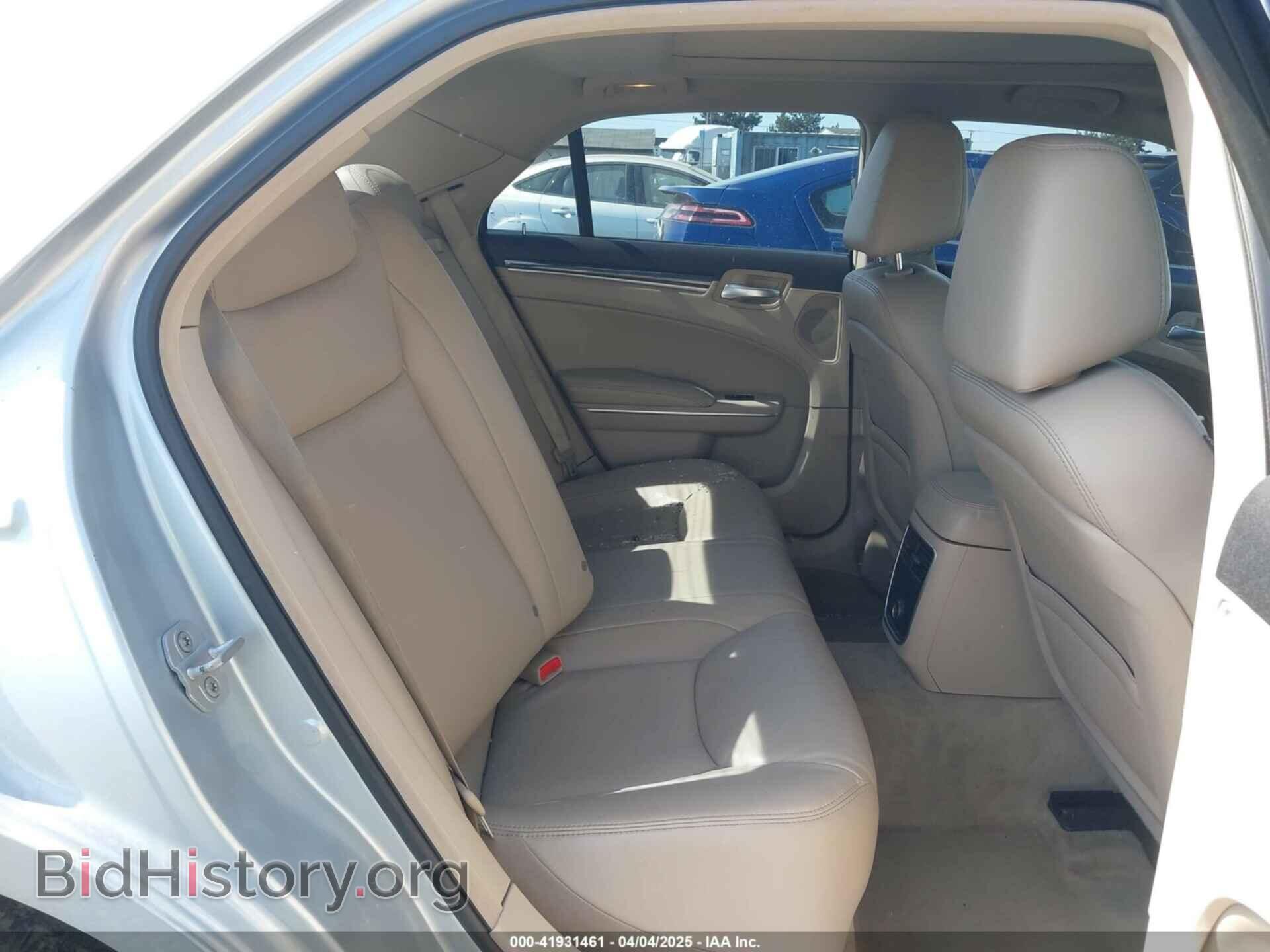 2013 CHRYSLER 300 - VIN: 2C3CCARG0DH592063 - Фото 8