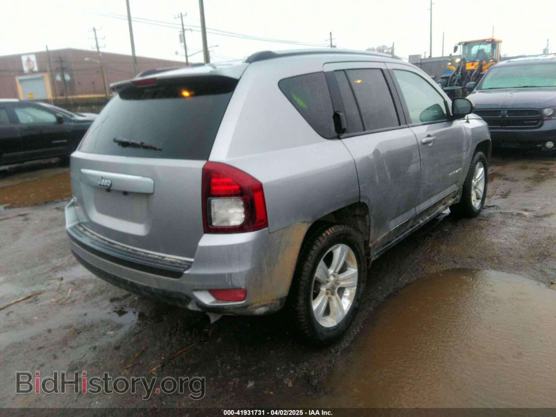 2016 JEEP COMPASS - VIN: 1C4NJDBB0GD520971 - Фото 4