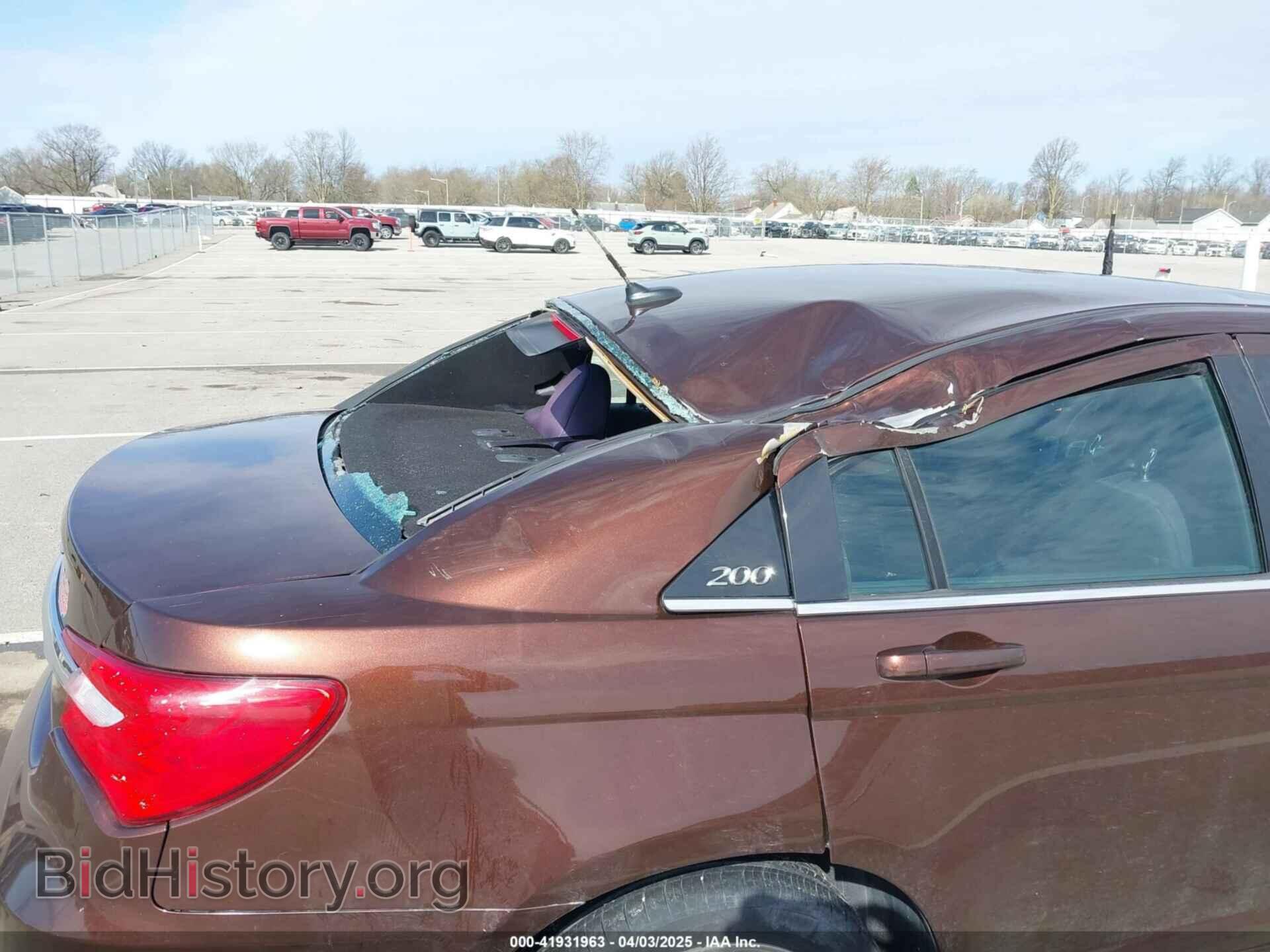2012 CHRYSLER 200 - VIN: 1C3CCBBB2CN300567 - Фото 6
