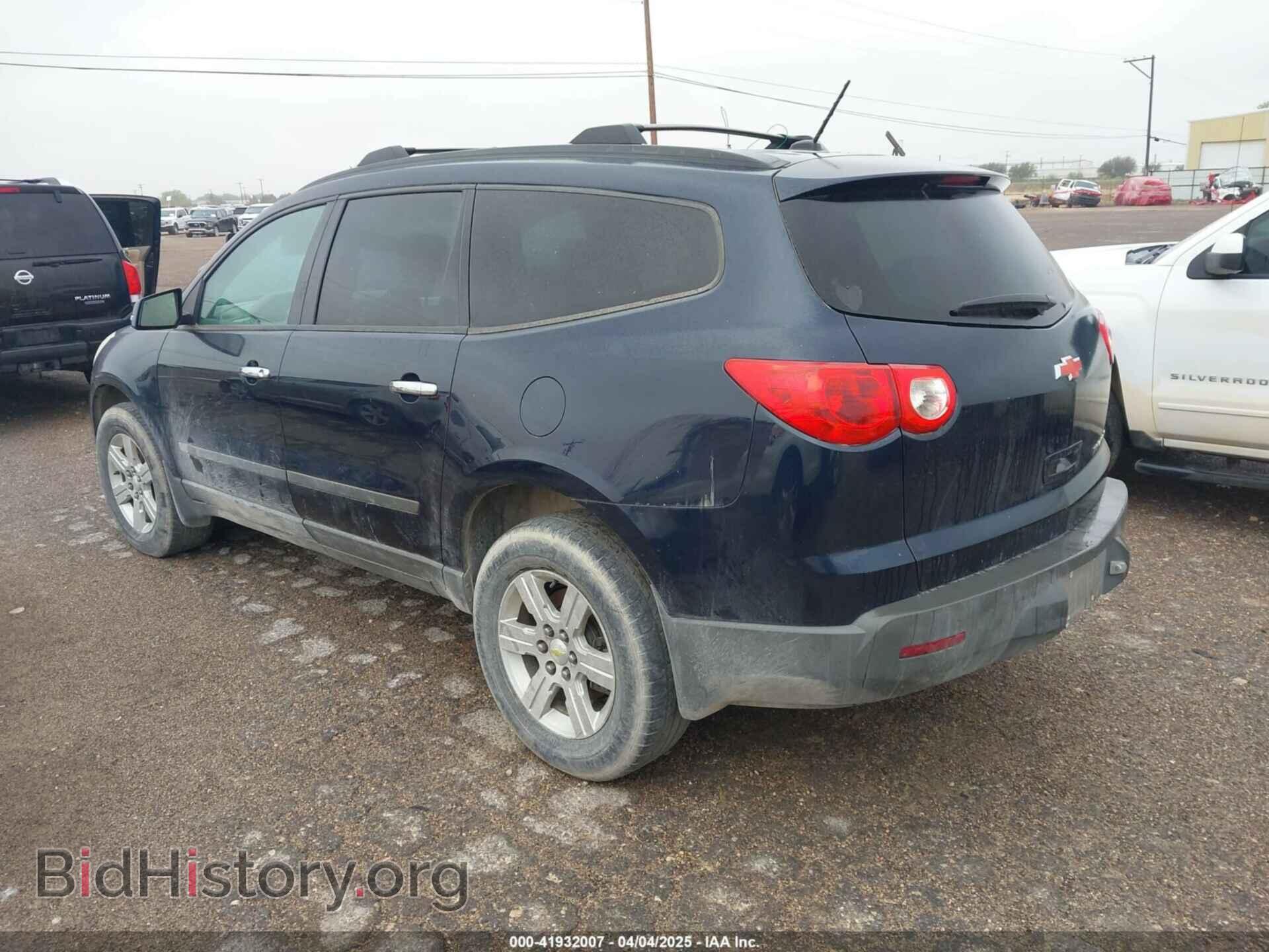 2012 CHEVROLET TRAVERSE - VIN: 1GNKRFED3CJ351150 - Фото 3