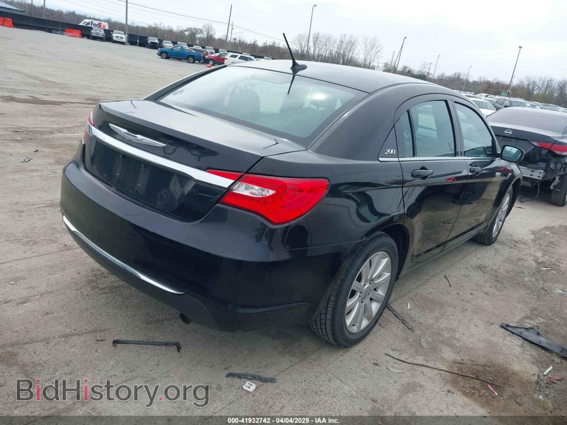 2013 CHRYSLER 200 - VIN: 1C3CCBBB4DN602086 - Photo 4