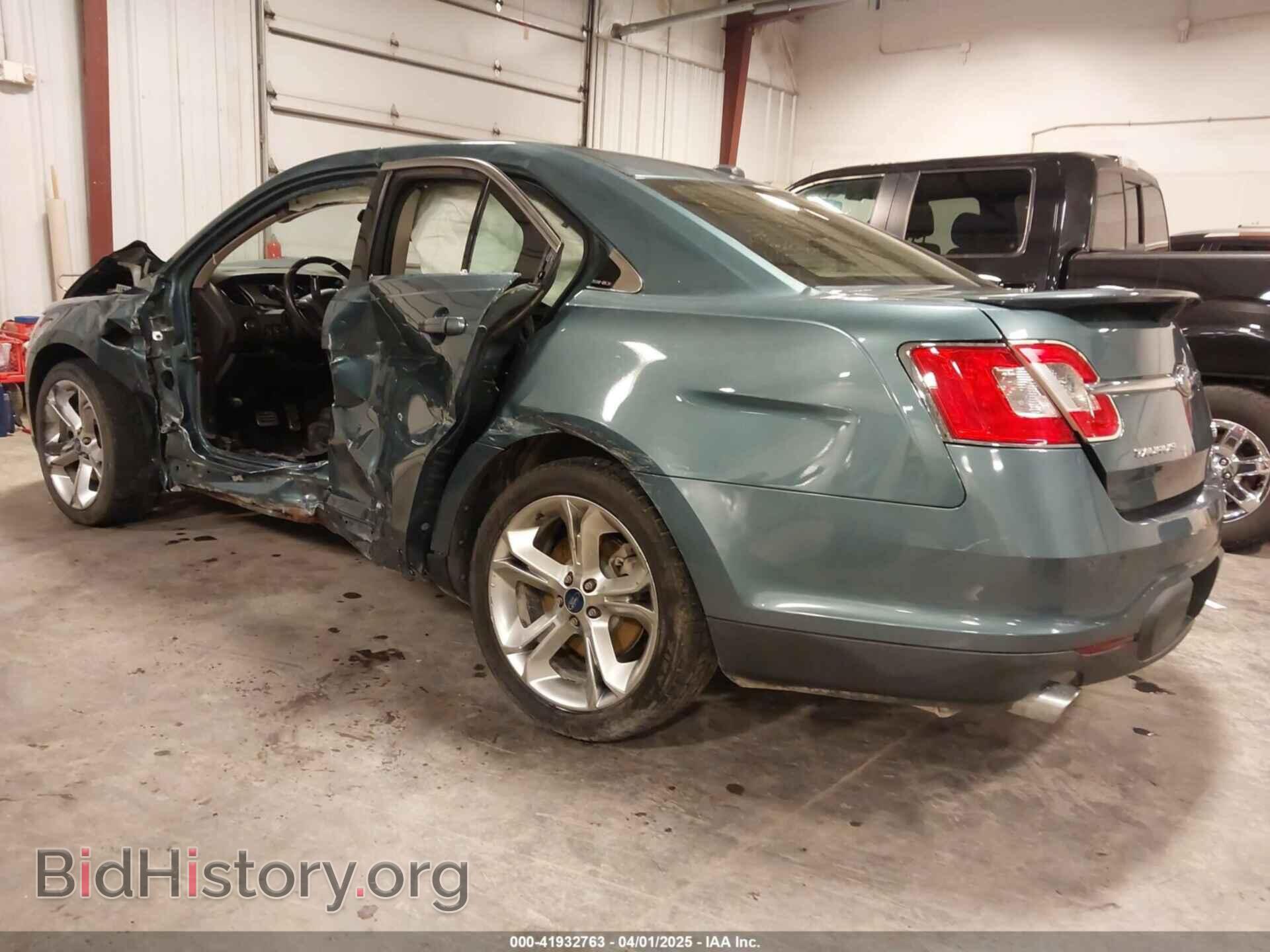 2010 FORD TAURUS - VIN: 1FAHP2KT4AG112137 - Фото 3