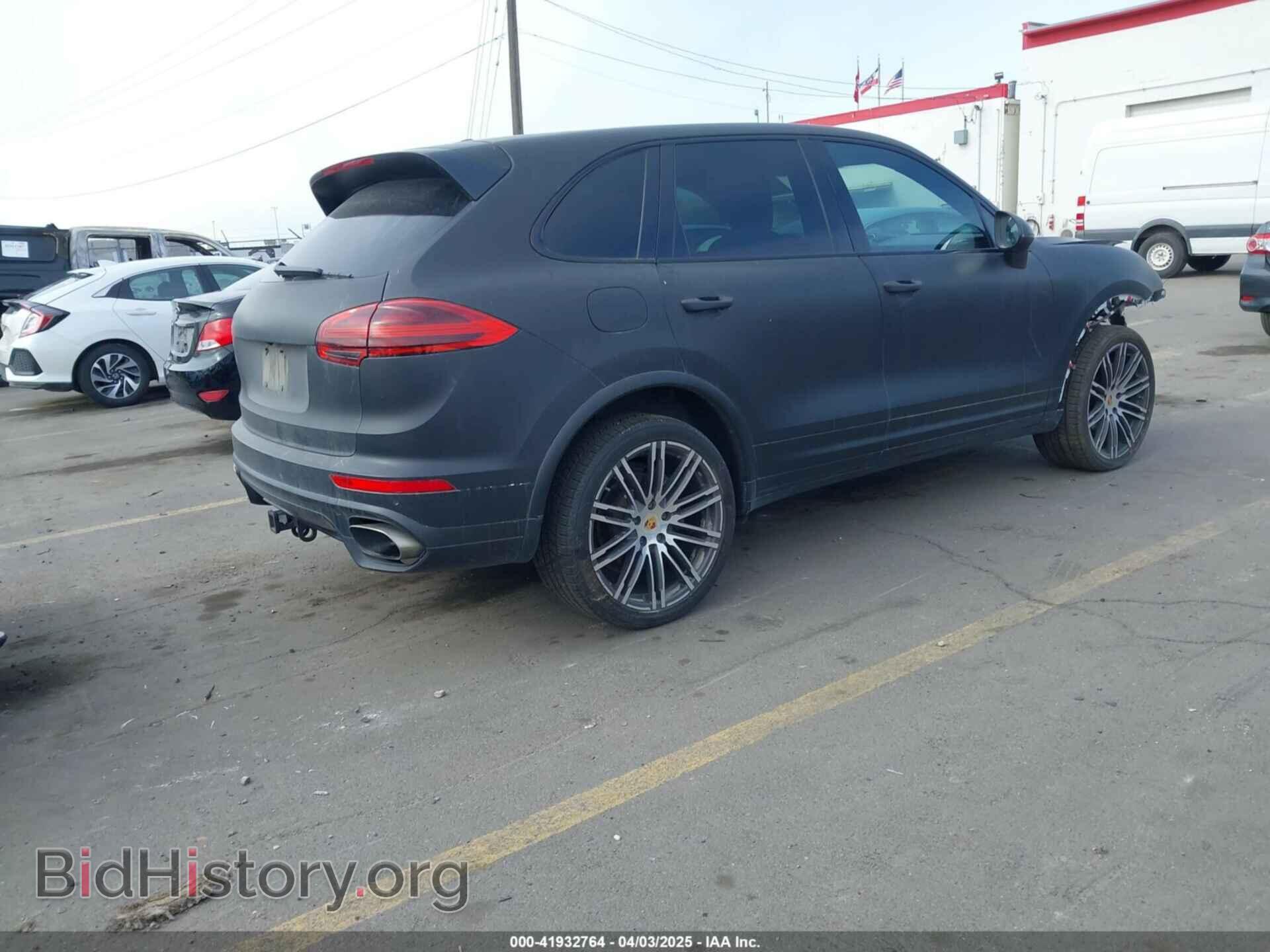 2017 PORSCHE CAYENNE - VIN: WP1AA2A25HKA87356 - Фото 4