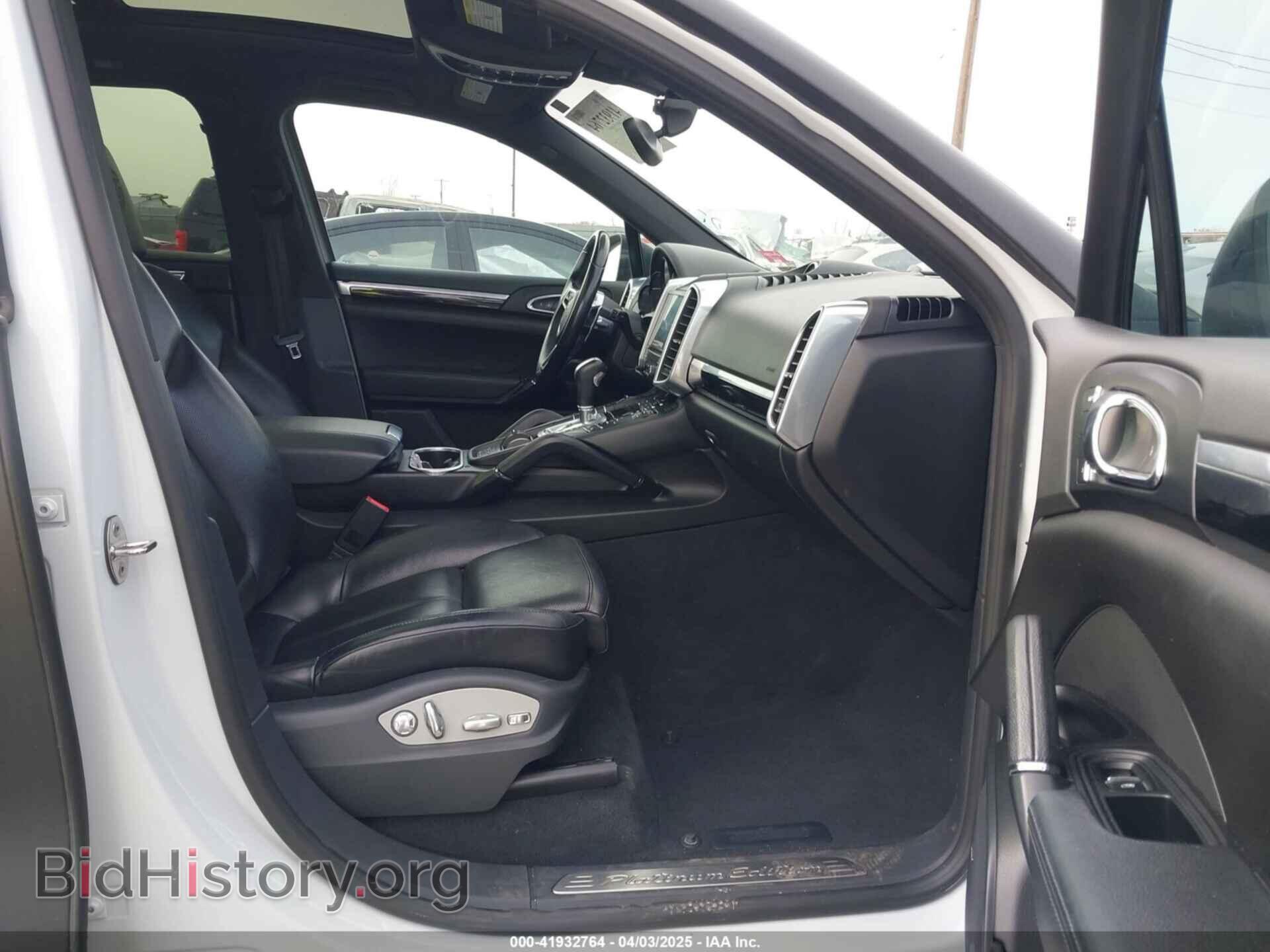 2017 PORSCHE CAYENNE - VIN: WP1AA2A25HKA87356 - Фото 5
