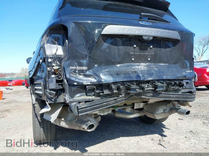 2021 Ford EXPLORER (VIN 1FMSK8DH4MGC10613) — photo 6 of 21