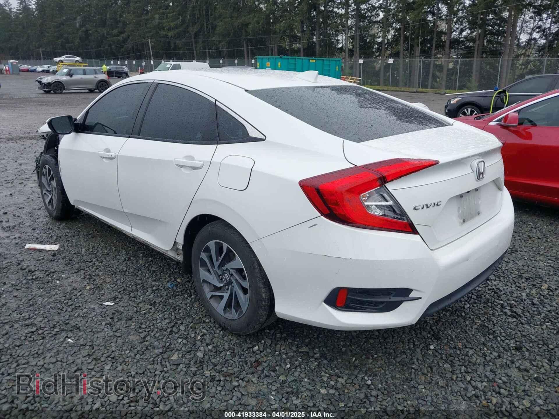 2018 HONDA CIVIC - VIN: 19XFC2F77JE208564 - Фото 3