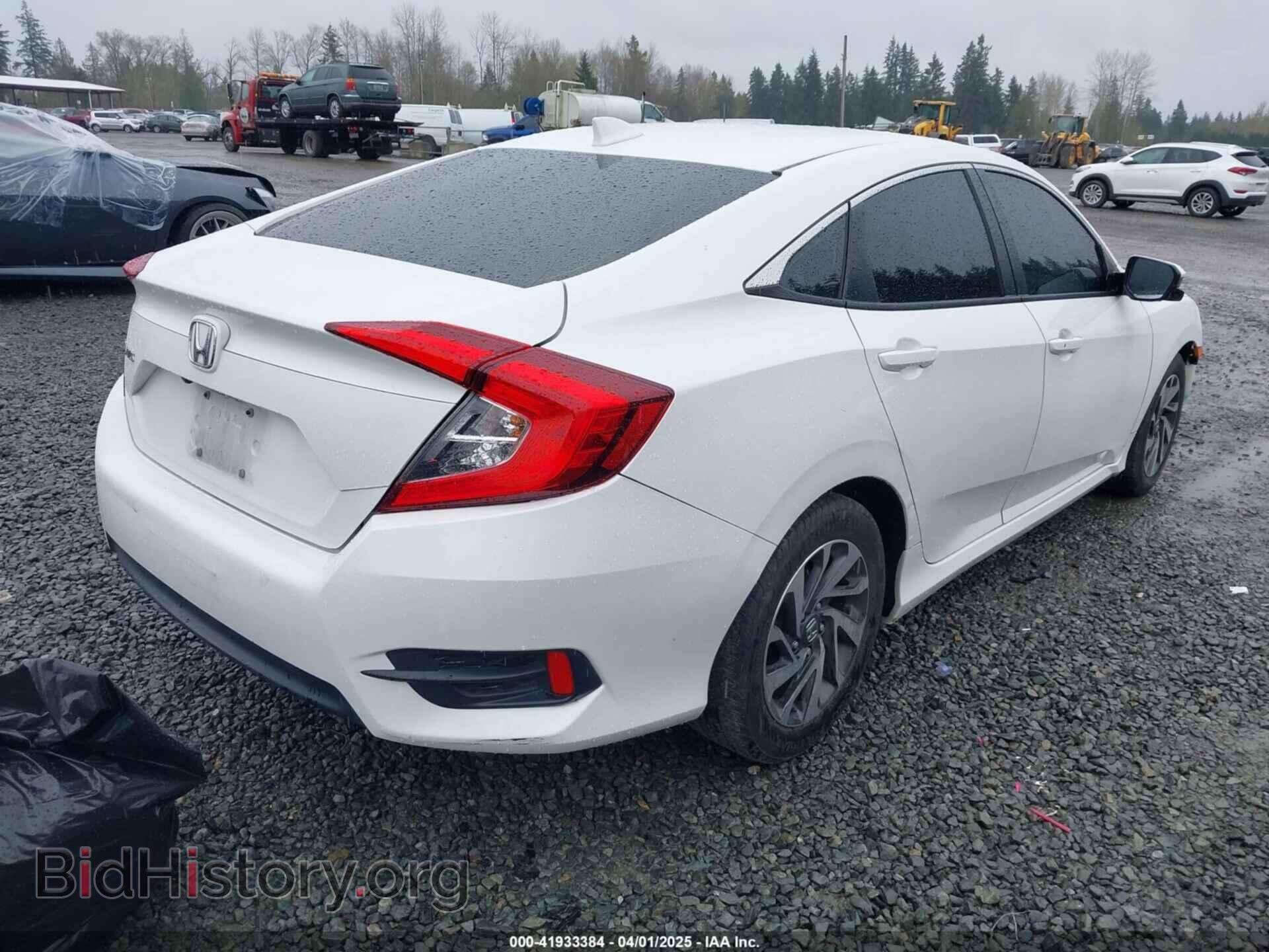 2018 HONDA CIVIC - VIN: 19XFC2F77JE208564 - Фото 4