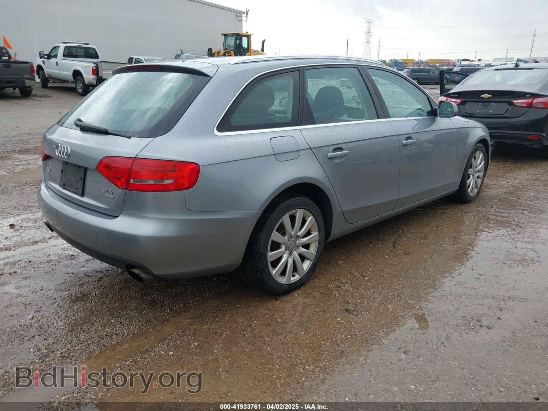 2011 AUDI A4 - VIN: WAUWFAFL9BA136475 - Фото 4