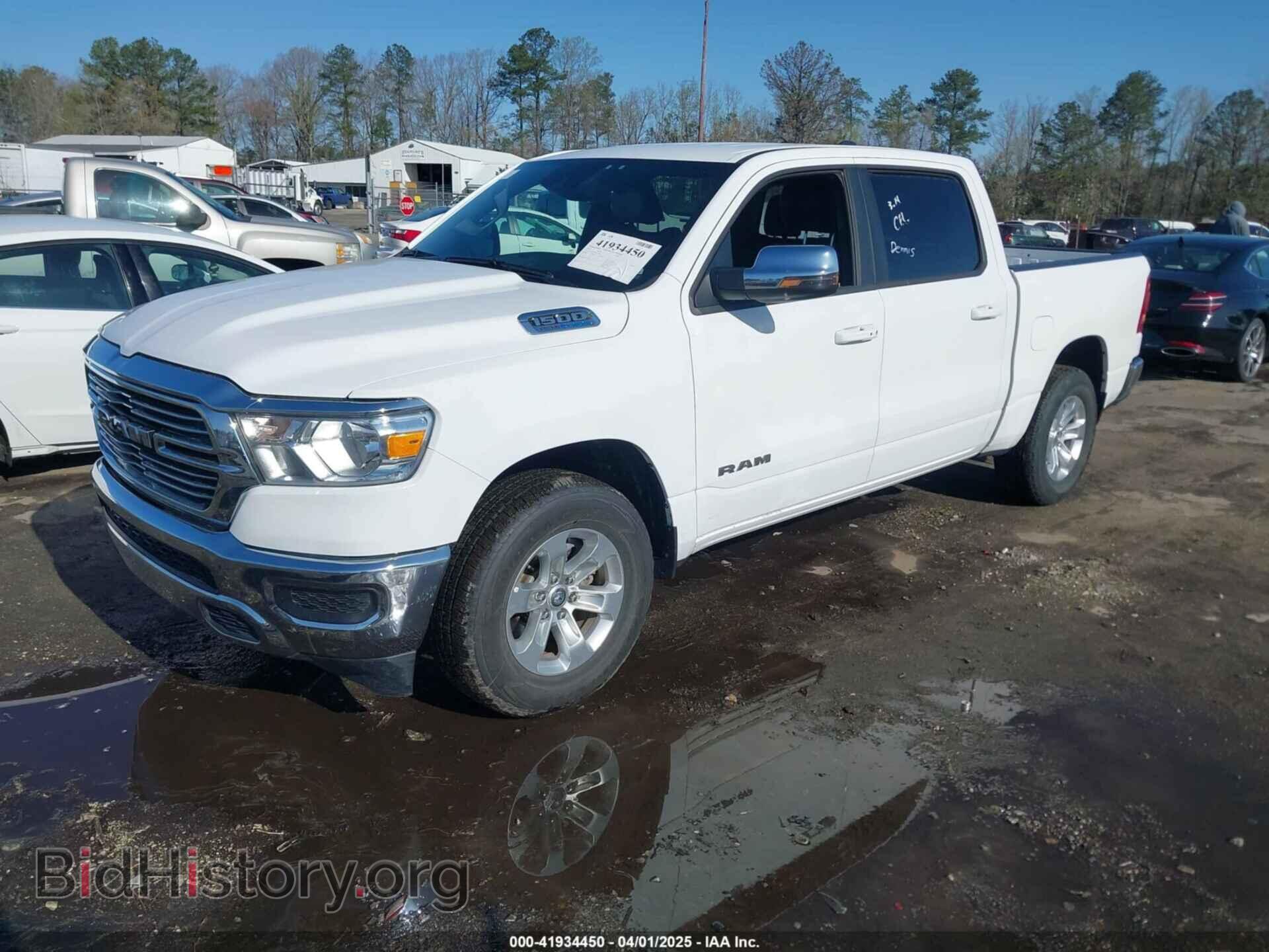 2024 RAM 1500 - VIN: 1C6SRFJT7RN223993 - Фото 2