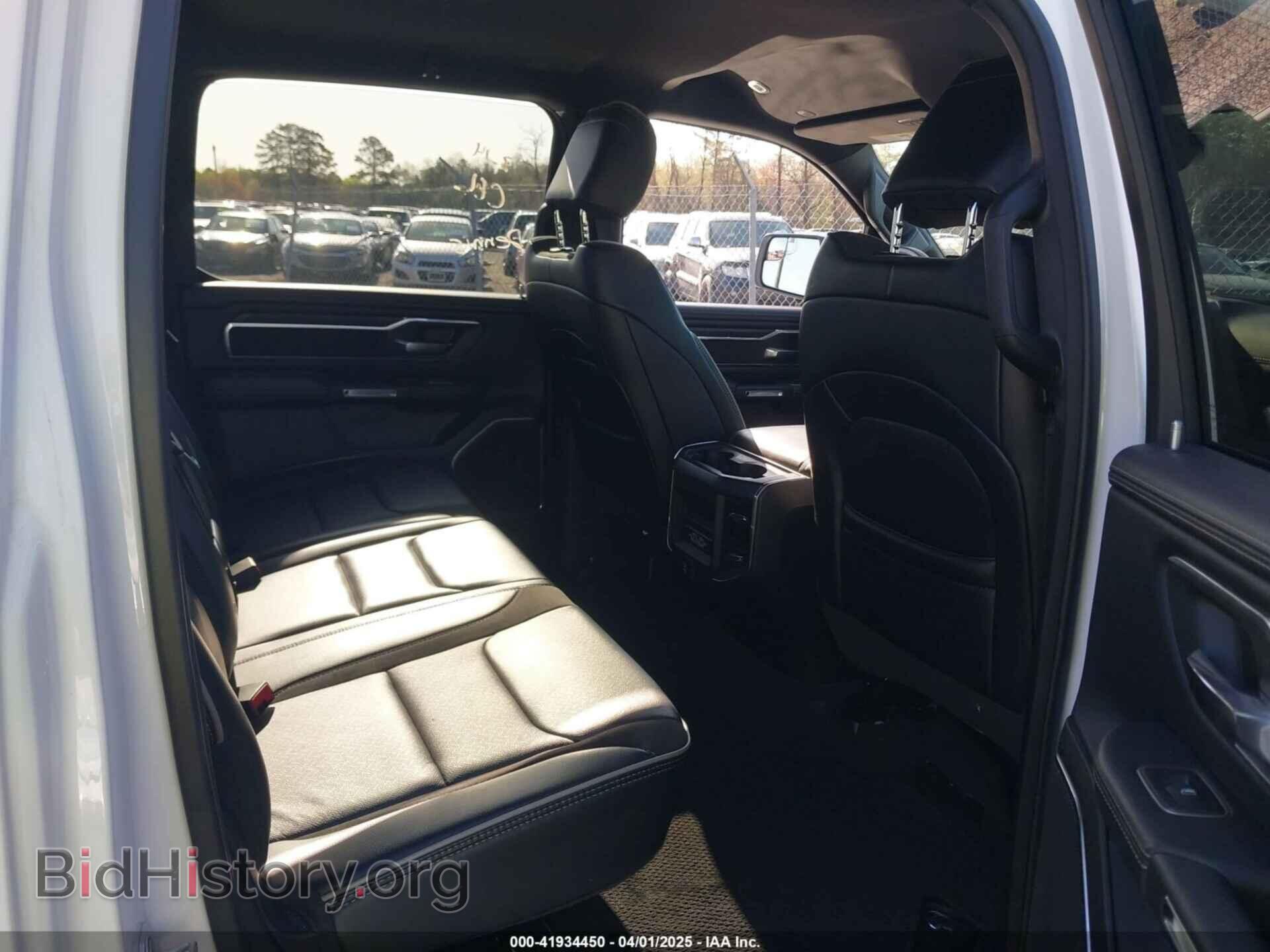 2024 RAM 1500 - VIN: 1C6SRFJT7RN223993 - Фото 8