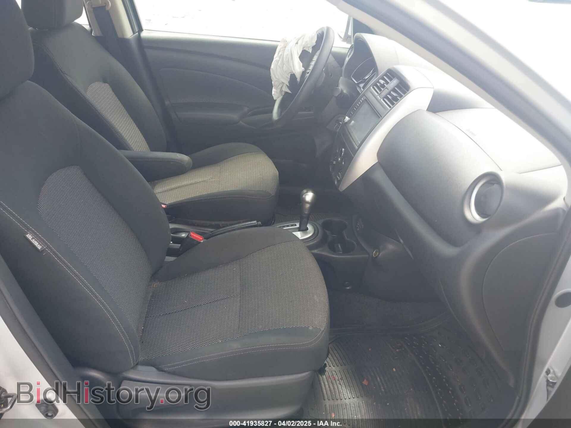 2019 NISSAN VERSA - VIN: 3N1CN7AP3KL856176 - Фото 5