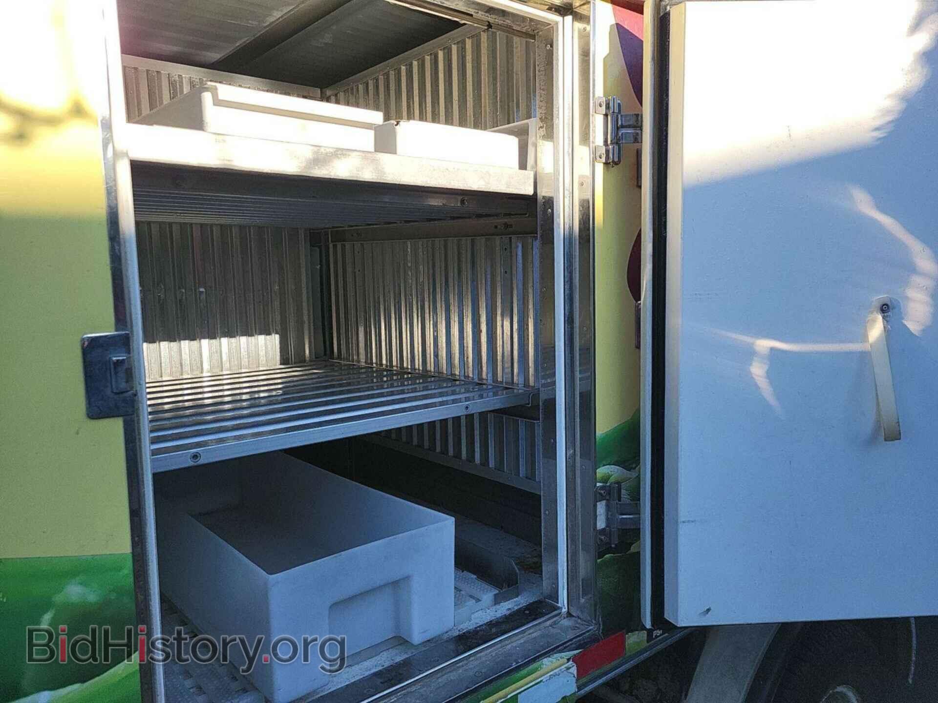 2018 FORD ECONOLINE - VIN: 1FDXE4FS2JDC18916 - Фото 7