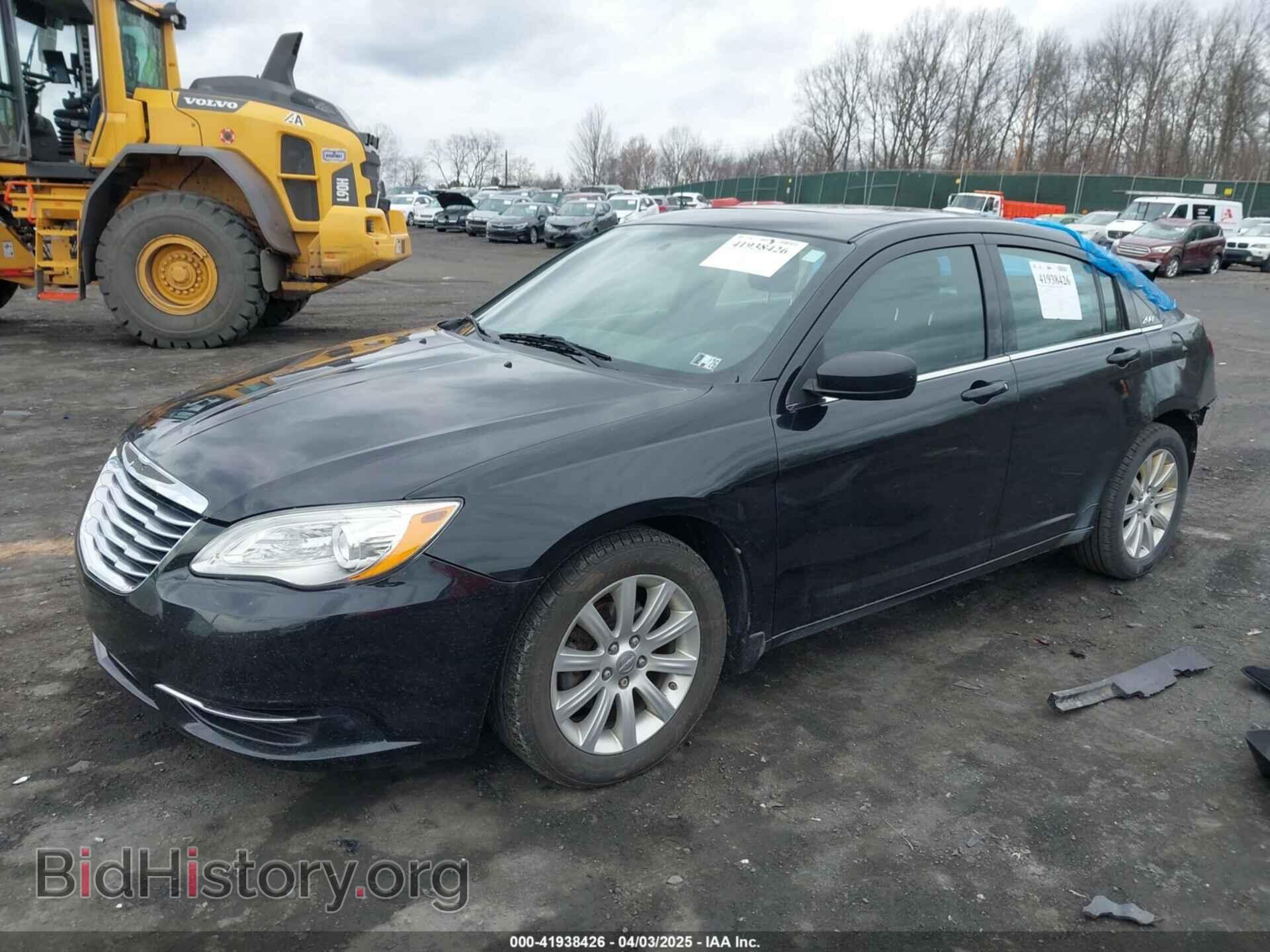 2013 CHRYSLER 200 - VIN: 1C3CCBBB7DN618962 - Фото 2