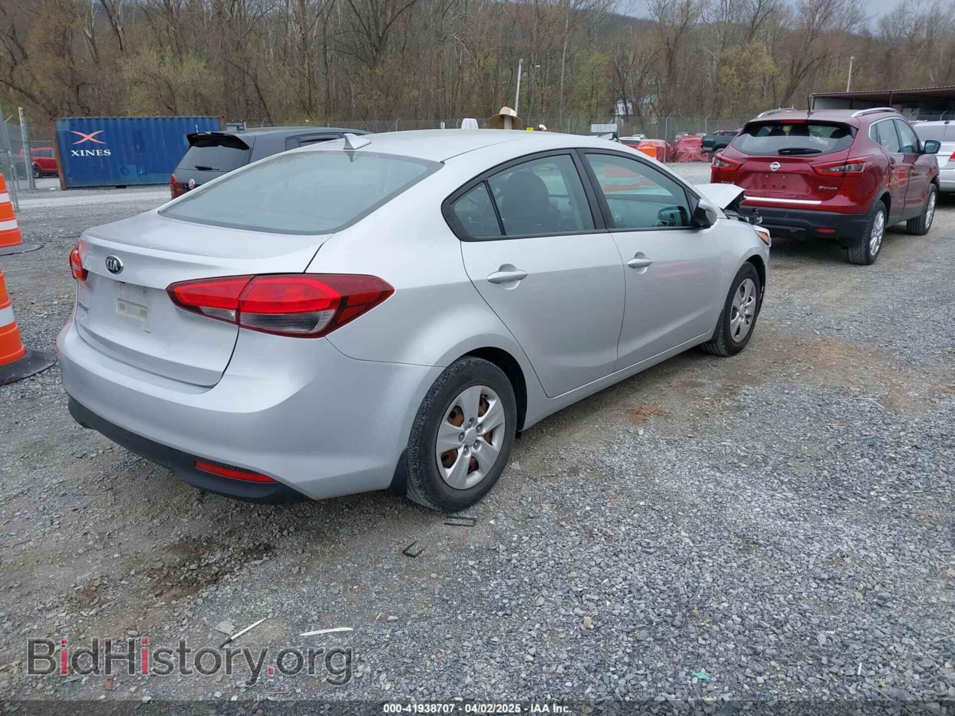 2017 KIA FORTE - VIN: 3KPFL4A7XHE056776 - Фото 4