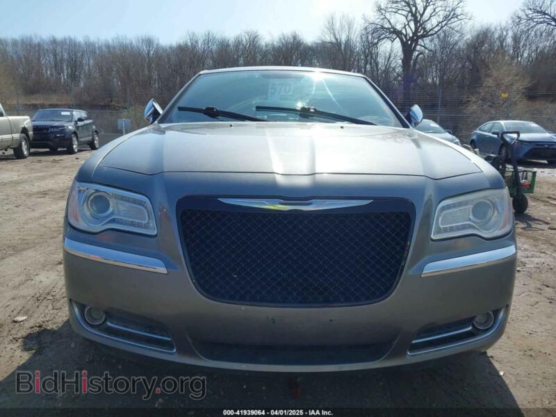 2012 Chrysler 300 (VIN 2C3CCACG1CH227396) — фото 6 из 11