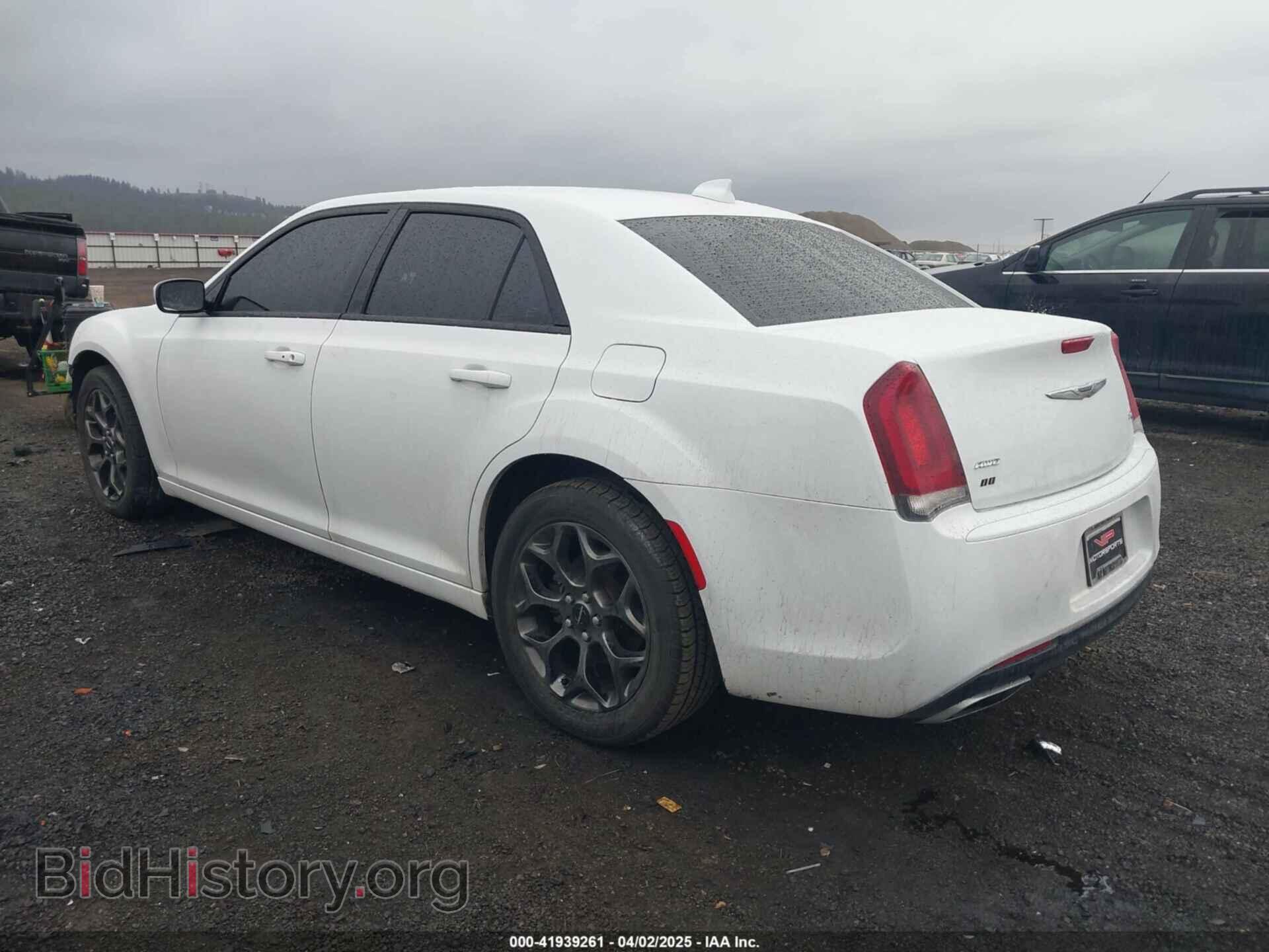 2017 CHRYSLER 300 - VIN: 2C3CCAGG8HH513893 - Фото 3