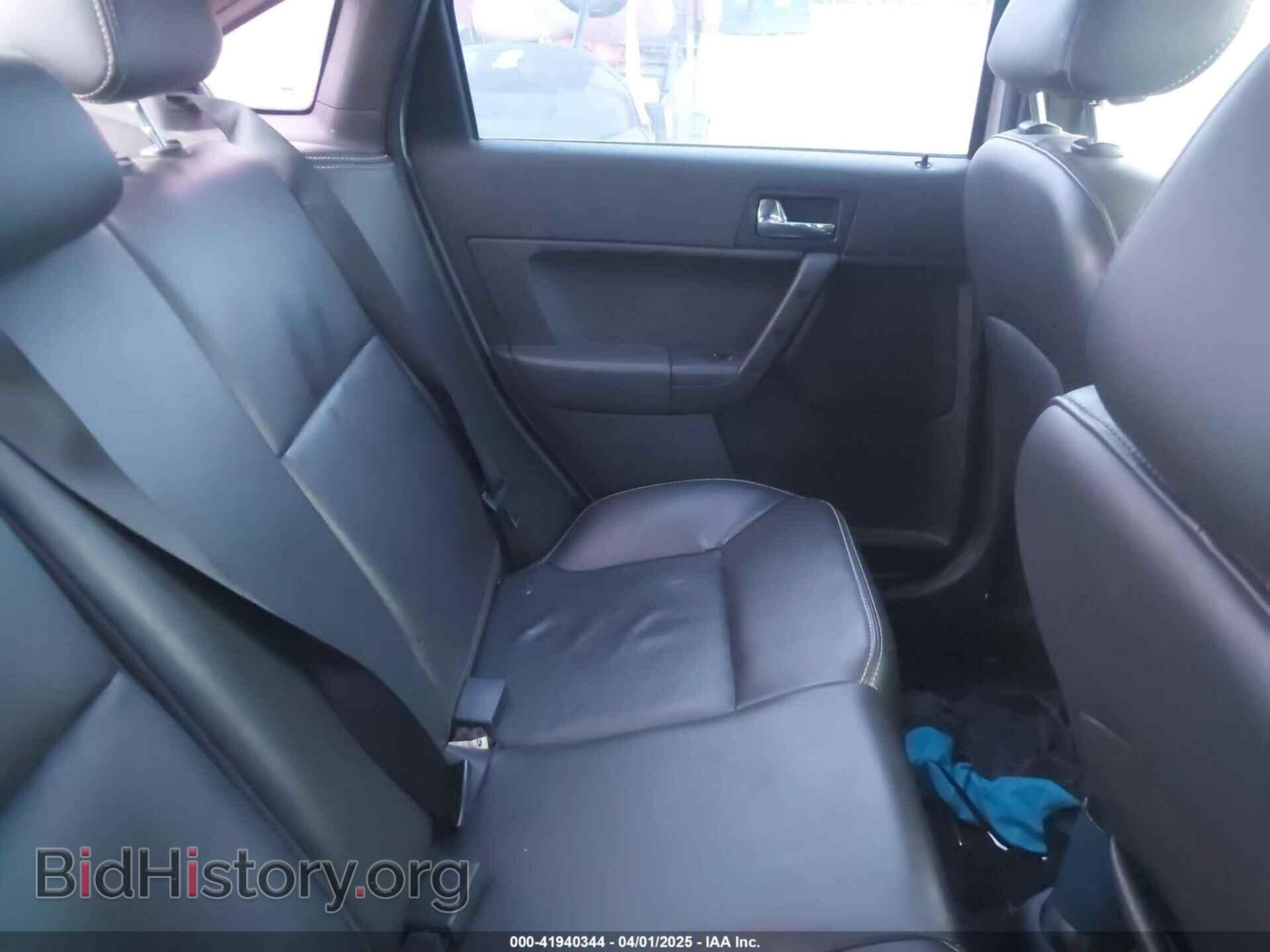 2011 FORD FOCUS - VIN: 1FAHP3GN2BW196398 - Фото 8