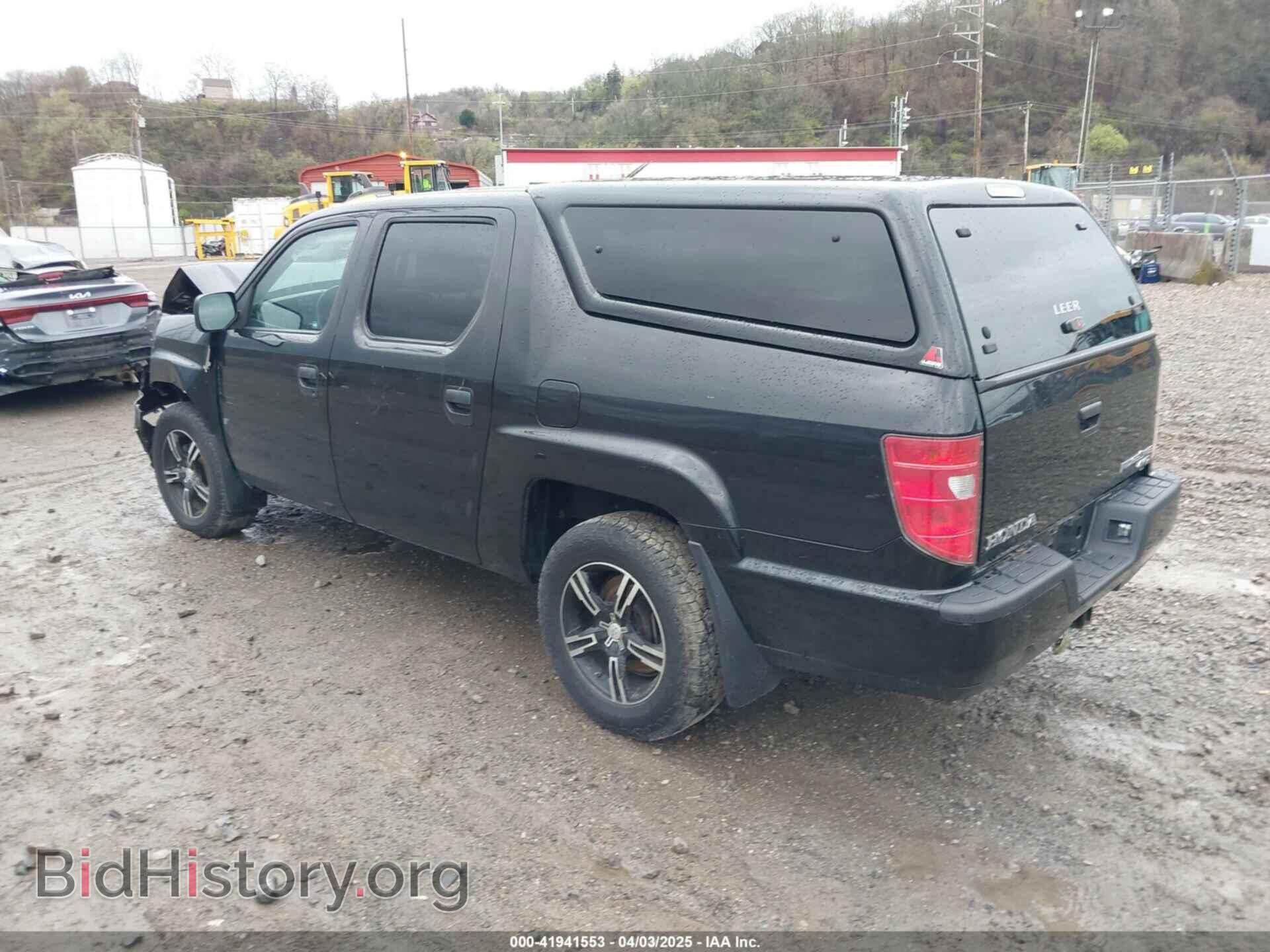 2011 HONDA RIDGELINE - VIN: 5FPYK1F24BB010604 - Фото 3