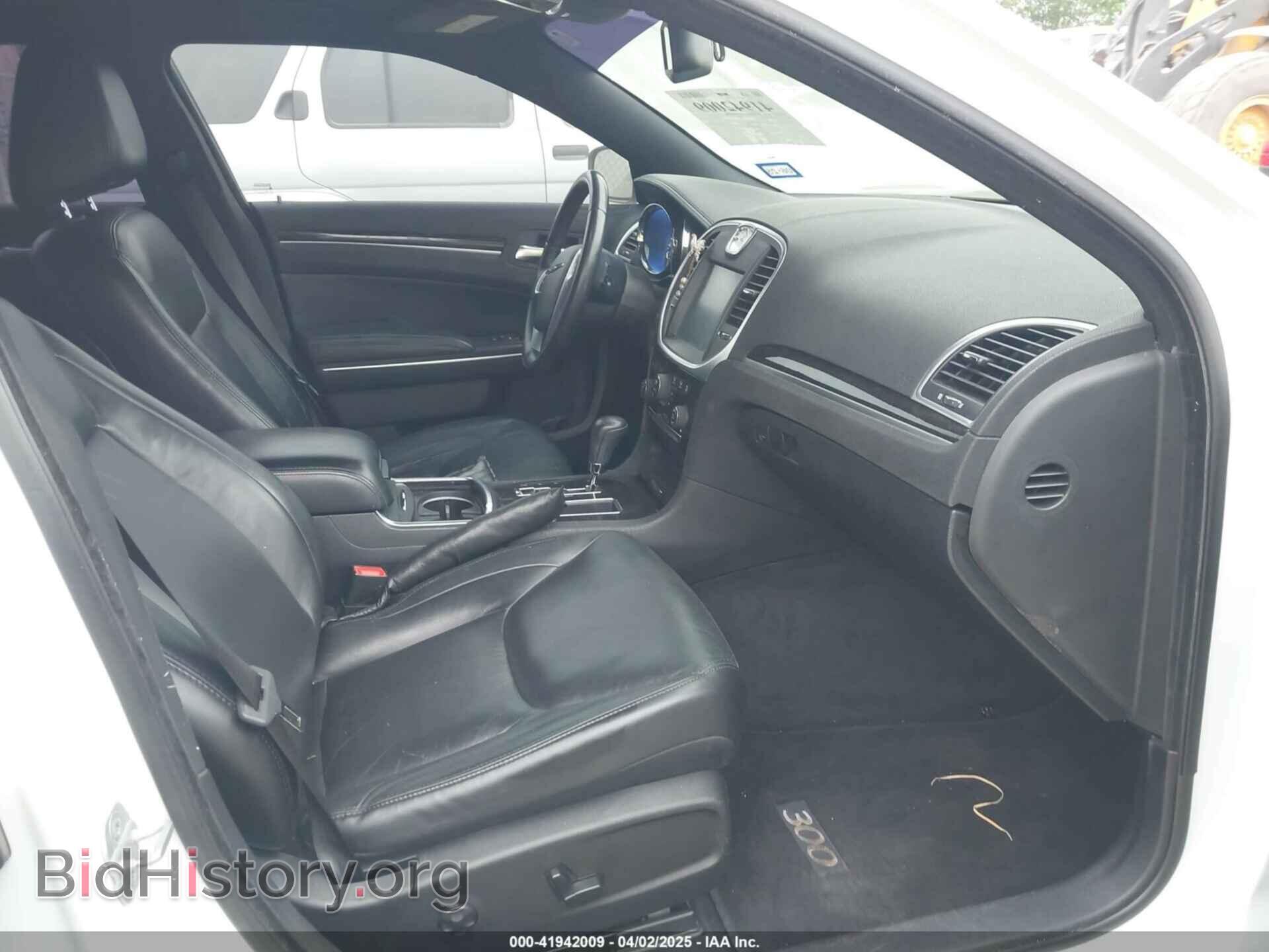 2011 CHRYSLER 300 - VIN: 2C3CA5CG2BH559147 - Фото 5