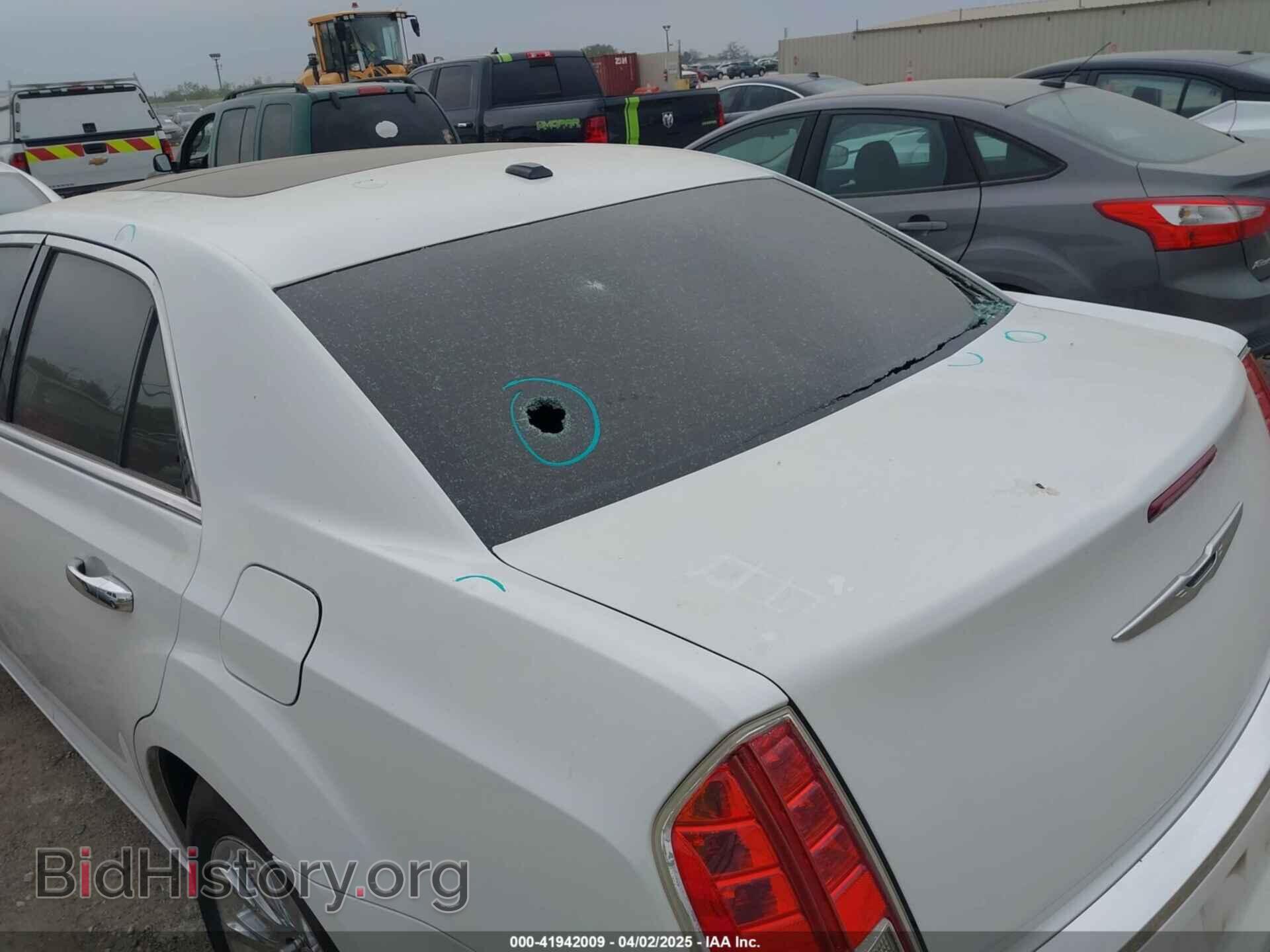 2011 CHRYSLER 300 - VIN: 2C3CA5CG2BH559147 - Фото 6