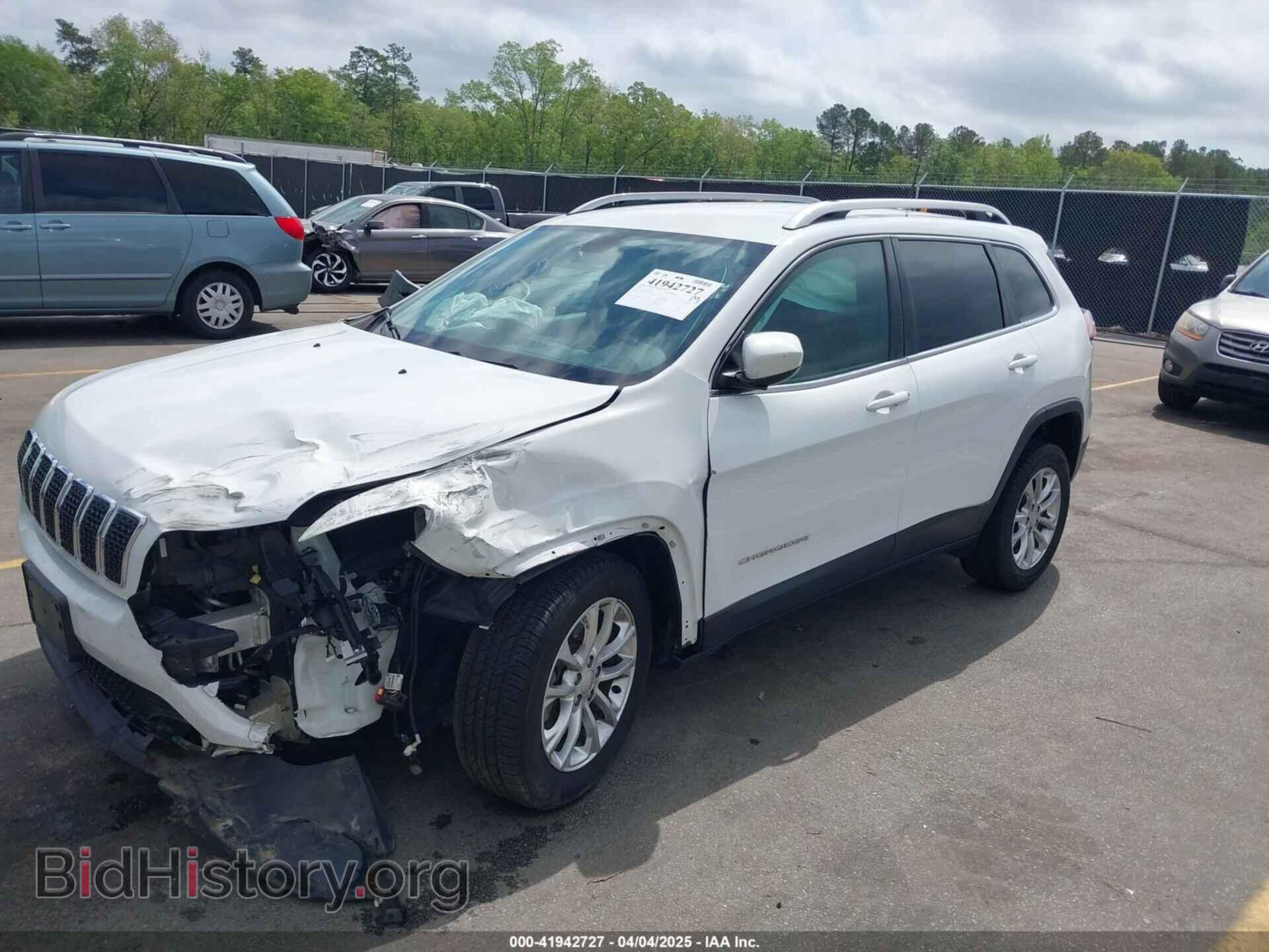 2019 JEEP CHEROKEE - VIN: 1C4PJLCB4KD114833 - Фото 2