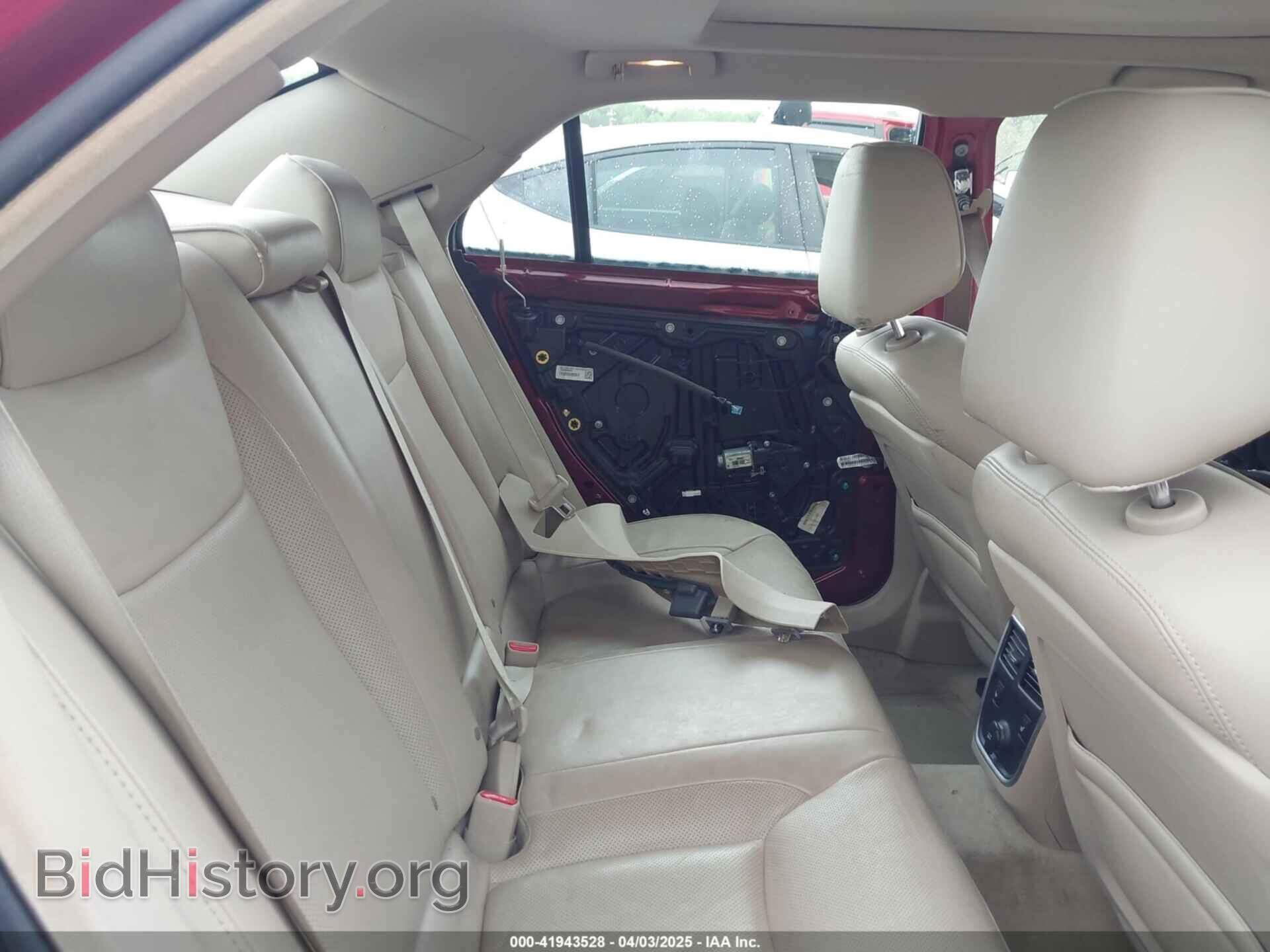2012 CHRYSLER 300 - VIN: 2C3CCACG7CH221229 - Фото 8