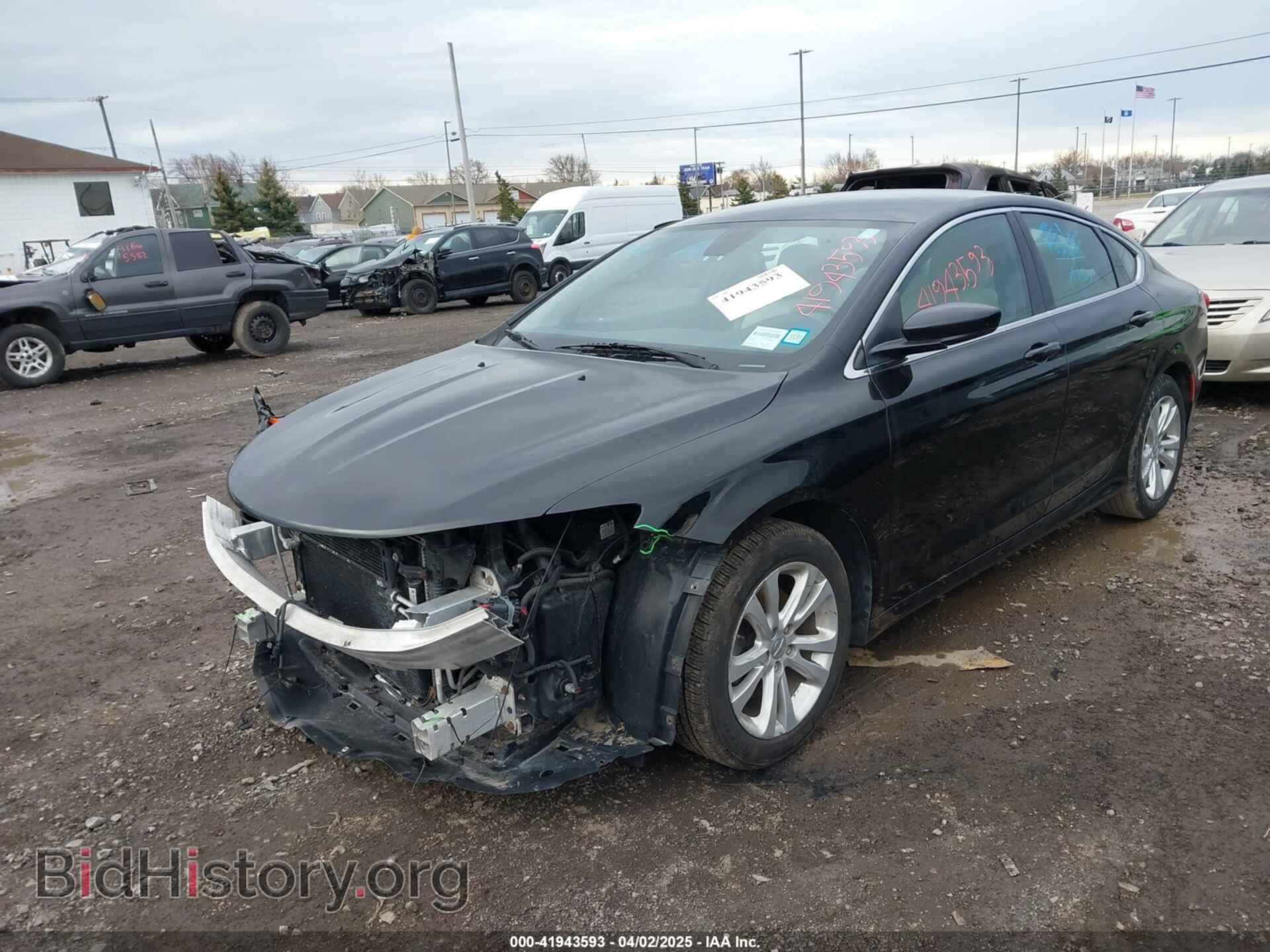 2015 CHRYSLER 200 - VIN: 1C3CCCAB1FN680111 - Фото 2