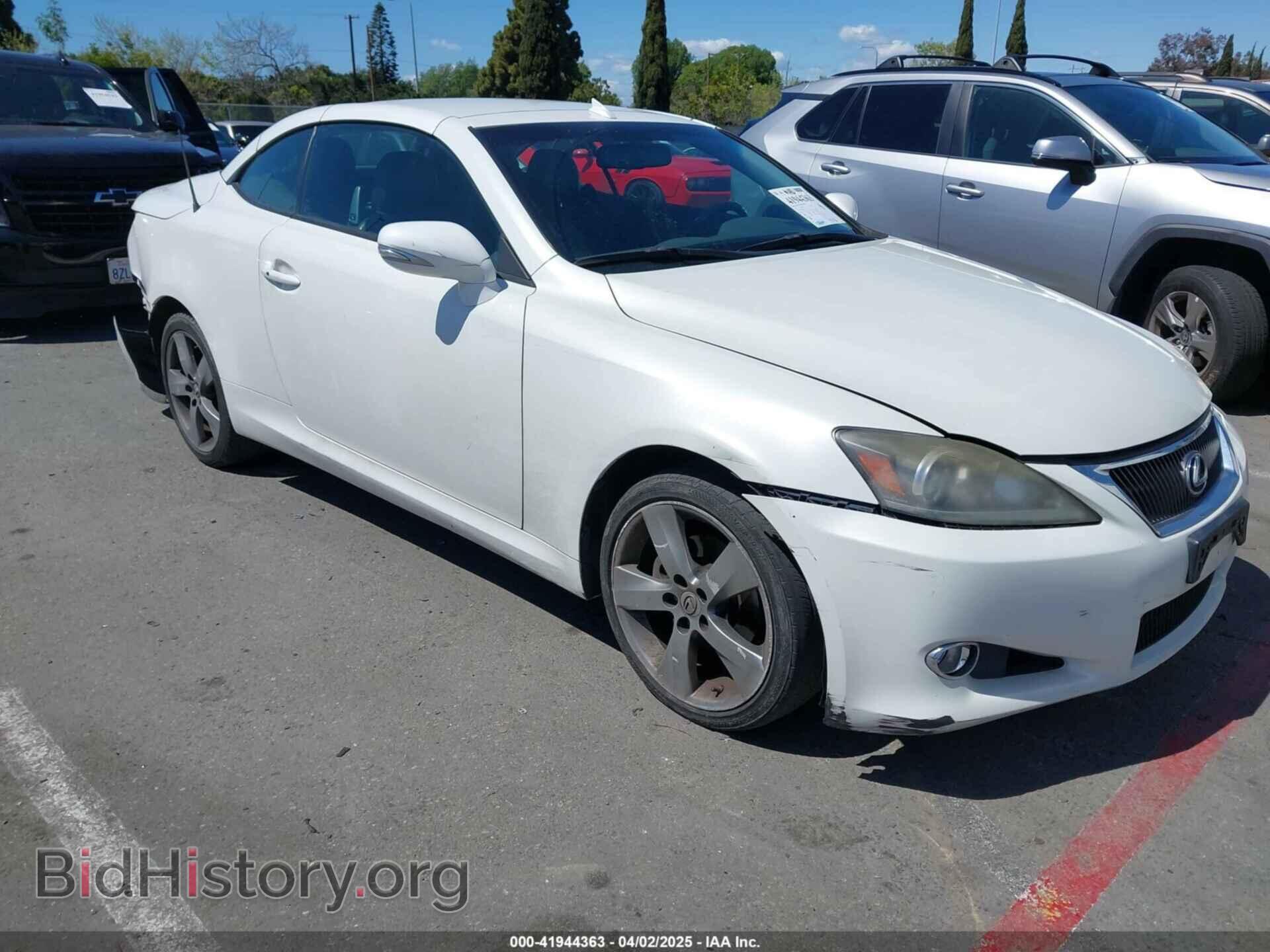 Photo JTHFF2C24C2522011 - LEXUS IS 250C 2012