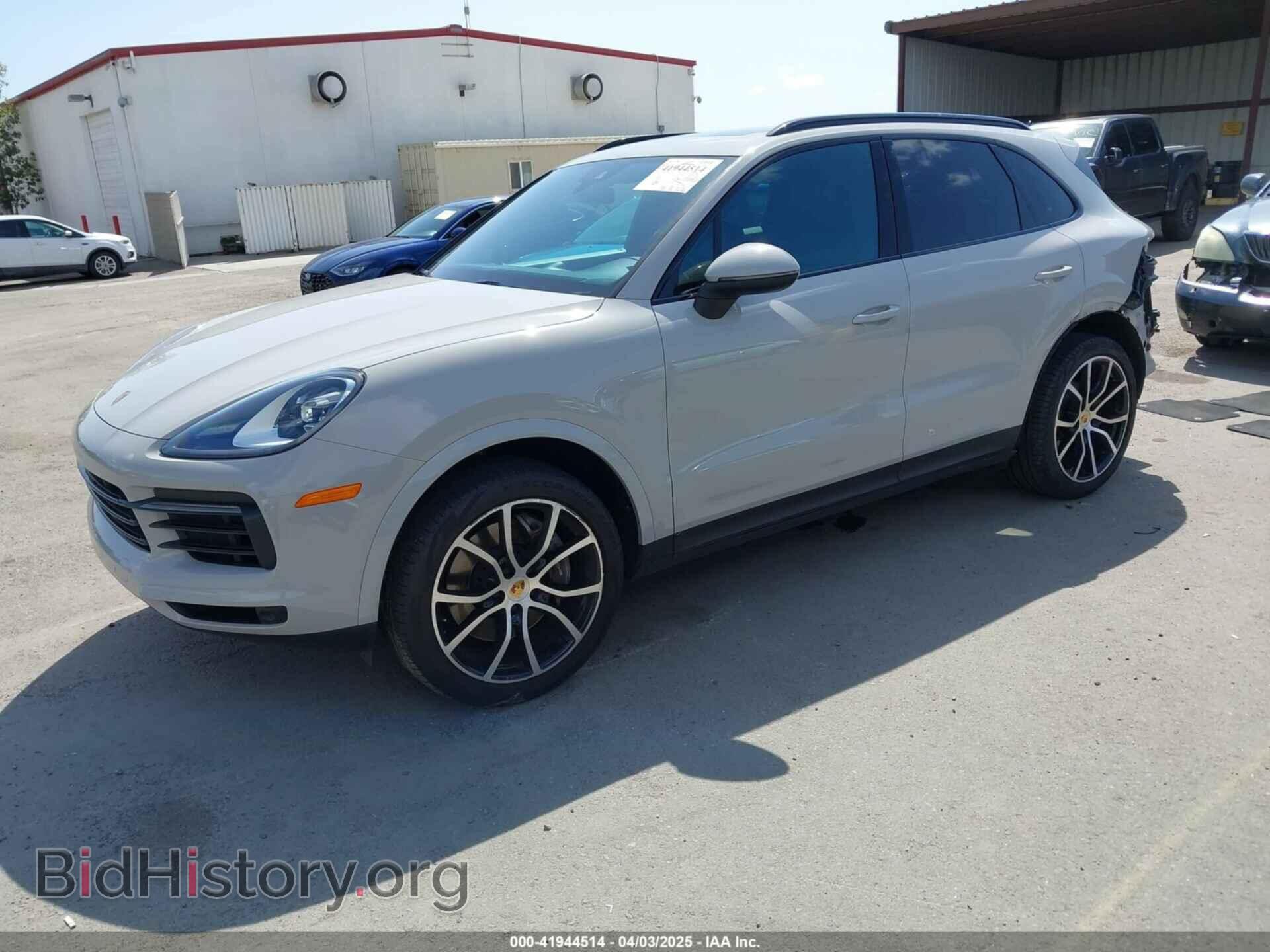 2021 PORSCHE CAYENNE - VIN: WP1AA2AY2MDA02749 - Photo 2