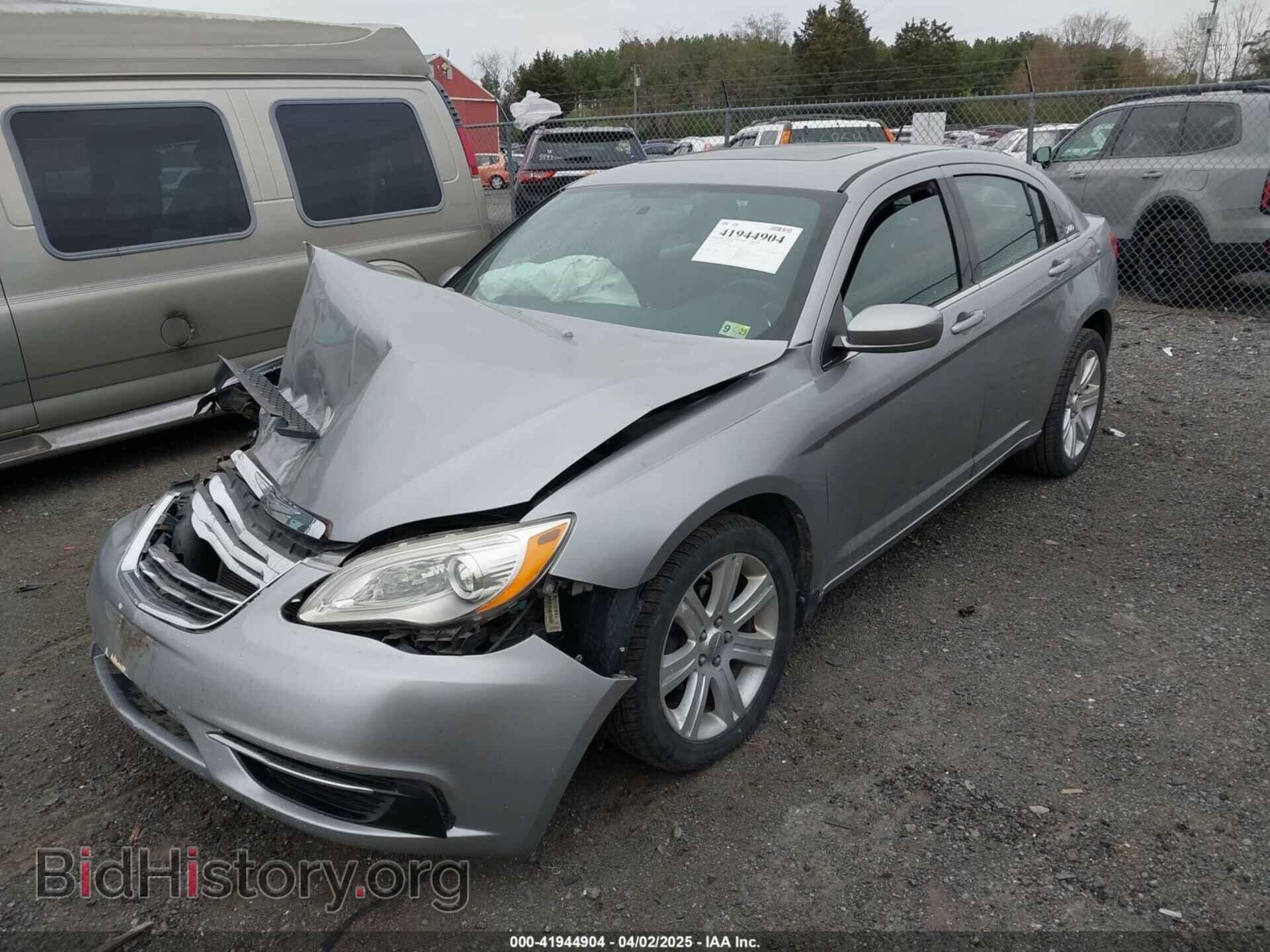 2013 CHRYSLER 200 - VIN: 1C3CCBBB3DN700154 - Photo 2