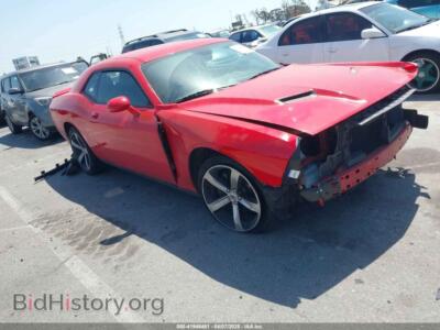 2019 Dodge CHALLENGER SXT, red — VIN 2C3CDZAG1KH652565, IAAI