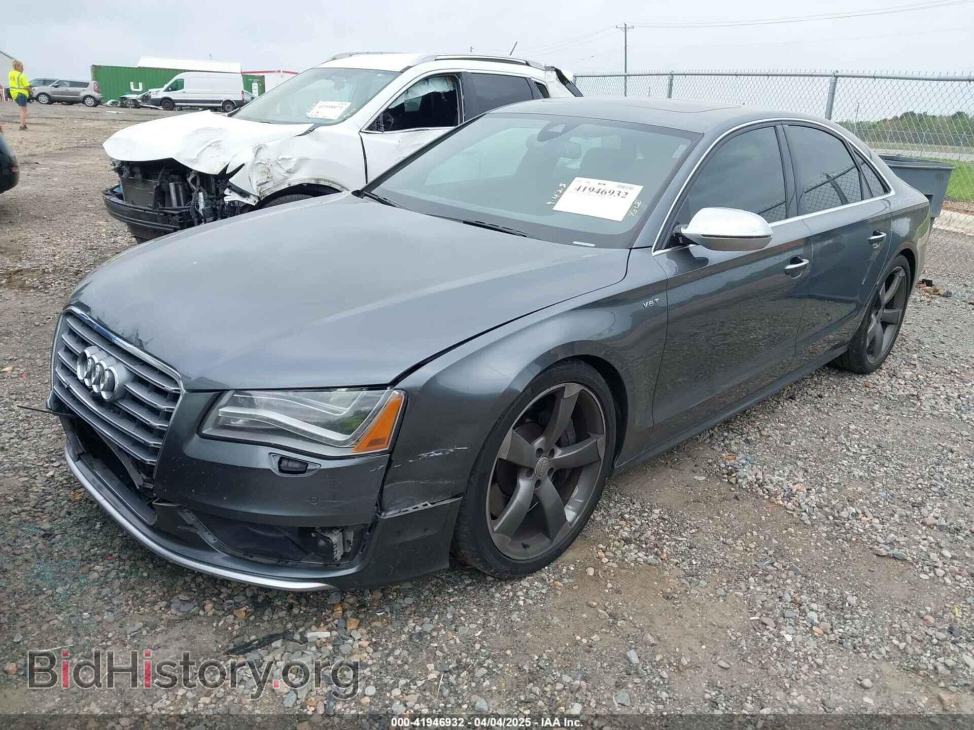 2013 AUDI S8 - VIN: WAUD2AFD1DN030416 - Photo 2