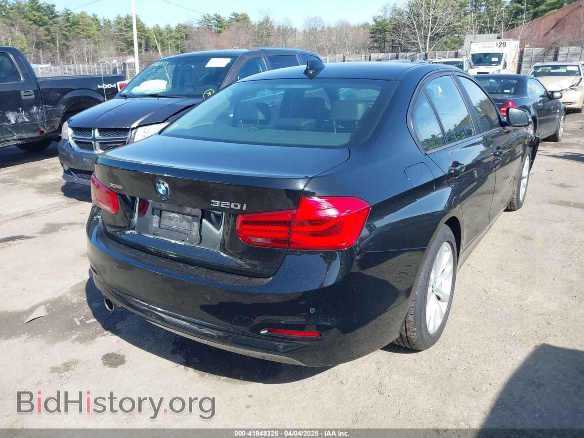 2018 BMW 320I - VIN: WBA8A3C53JA489544 - Фото 4