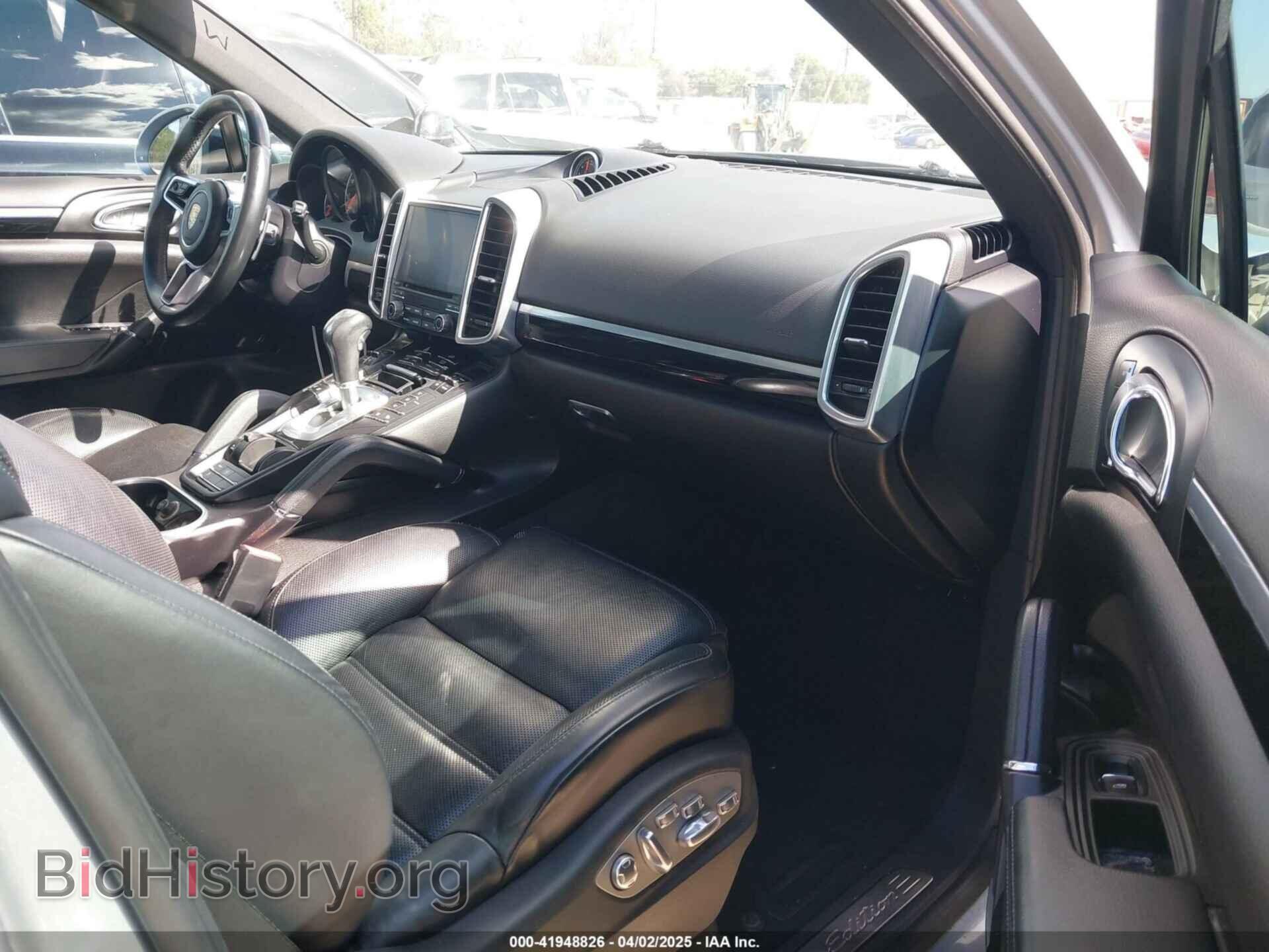 2017 PORSCHE CAYENNE - VIN: WP1AA2A24HKA81452 - Фото 5