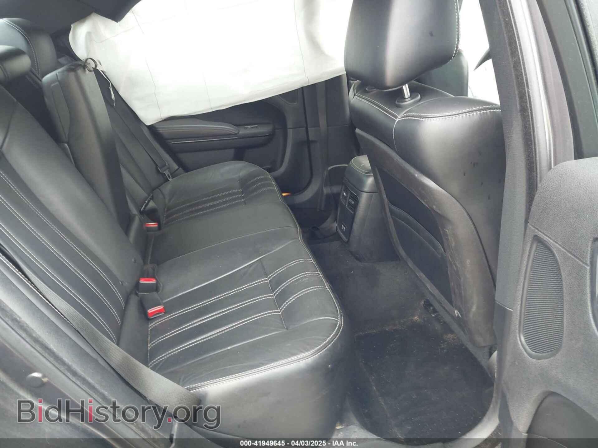 2015 CHRYSLER 300 - VIN: 2C3CCABG8FH876103 - Фото 8