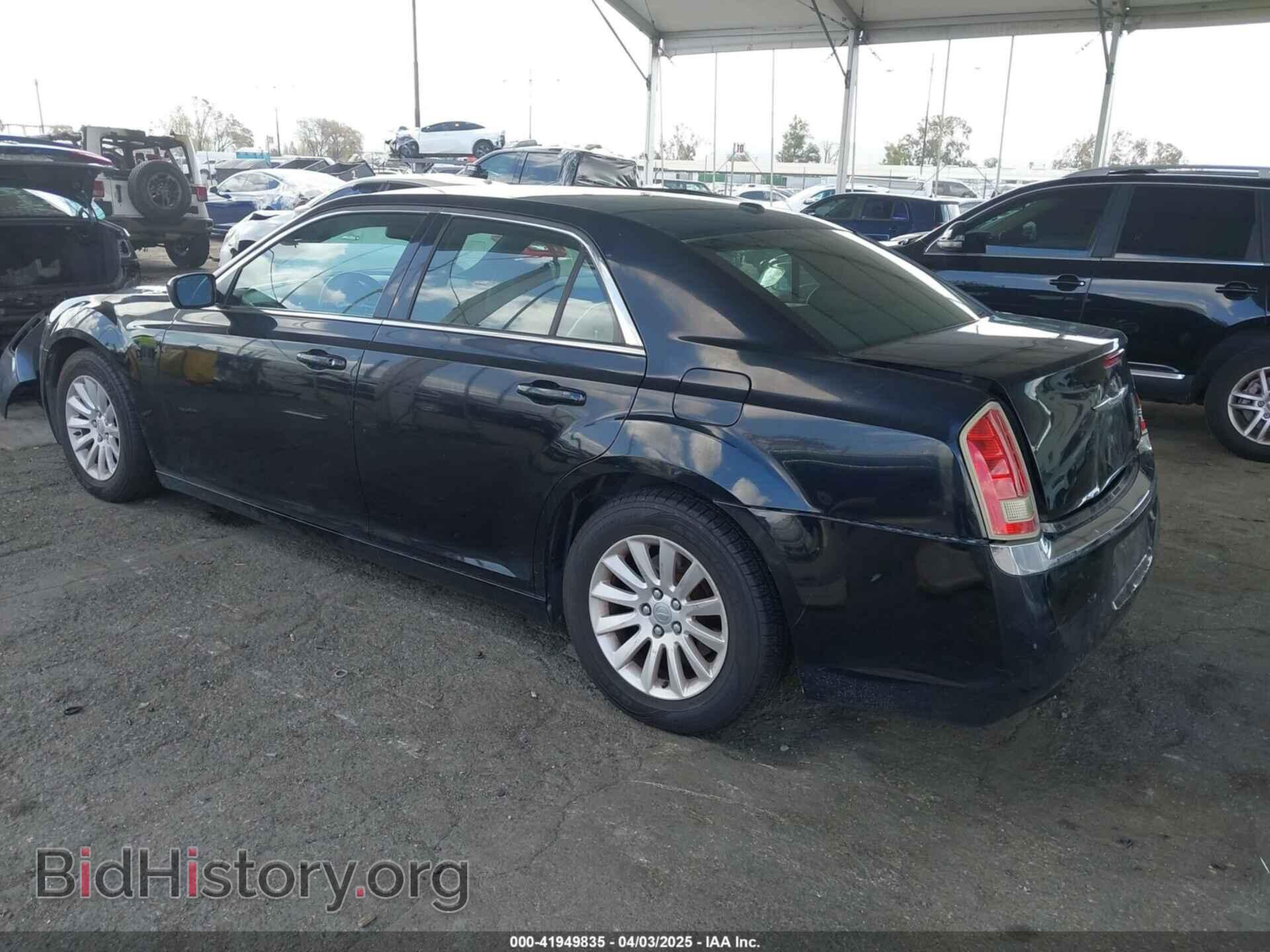 2013 CHRYSLER 300 - VIN: 2C3CCAAG7DH504556 - Фото 3